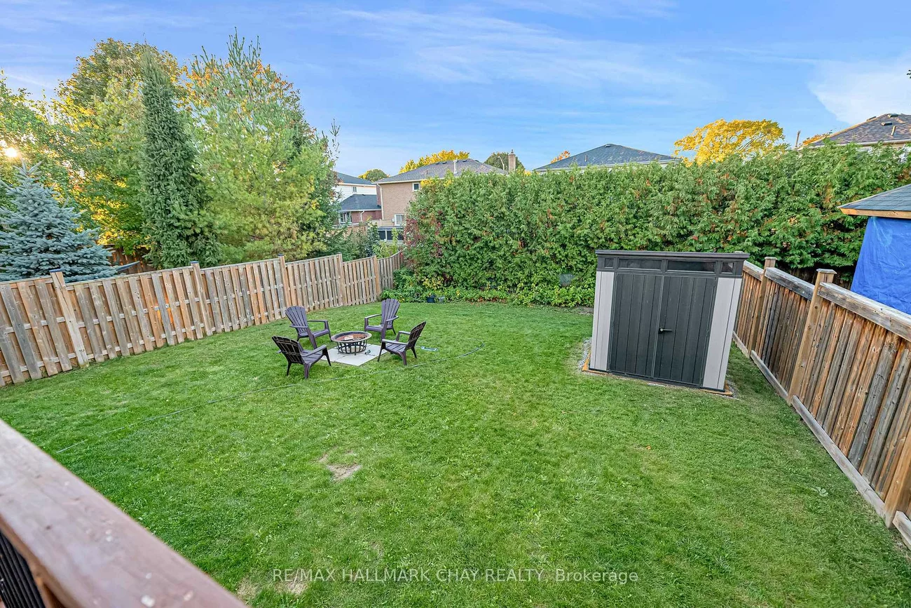 41, Bronze, Bradford, Bradford West Gwillimbury