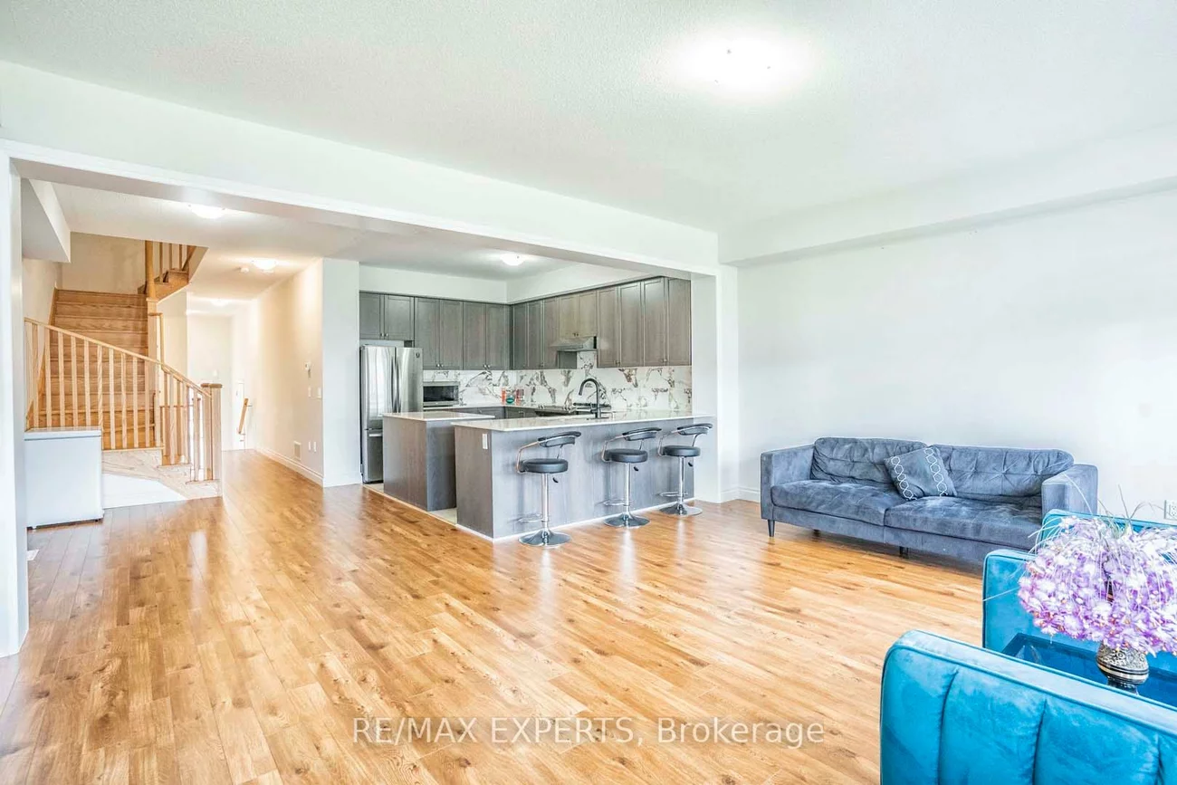 54, Landolfi, Bradford, Bradford West Gwillimbury