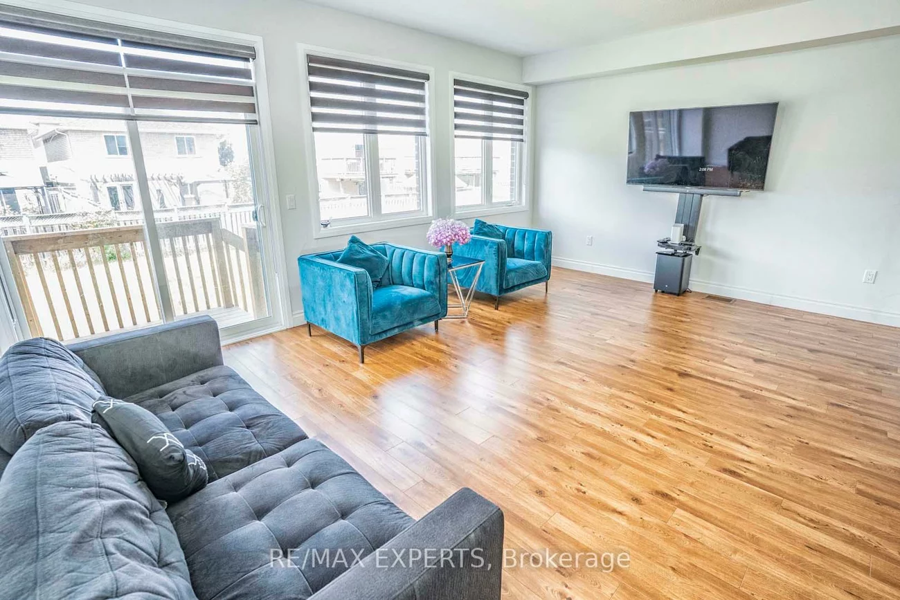 54, Landolfi, Bradford, Bradford West Gwillimbury