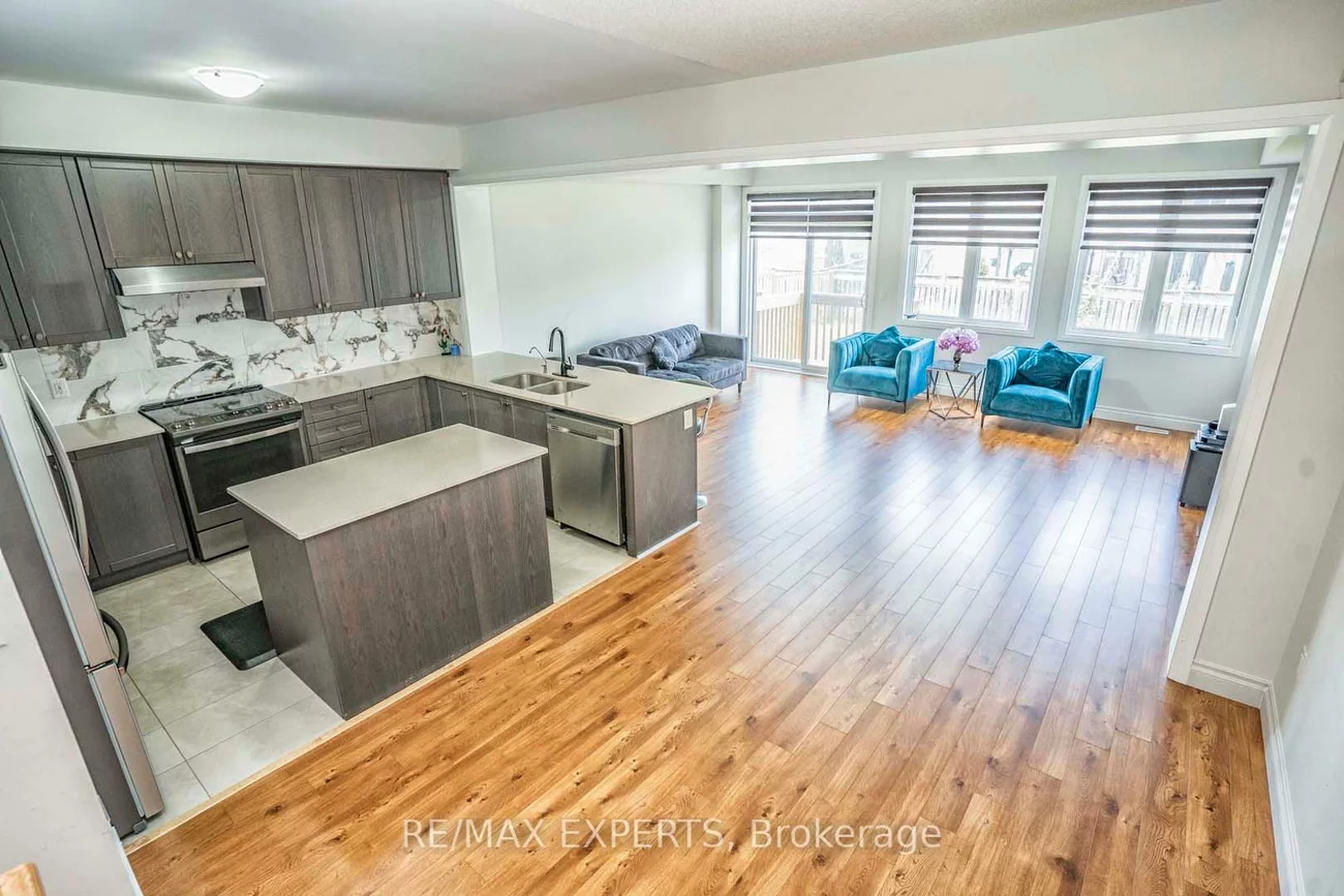 54, Landolfi, Bradford, Bradford West Gwillimbury