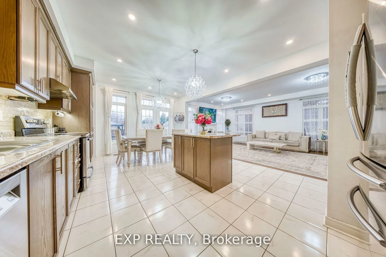 166, Inverness, Bradford, Bradford West Gwillimbury