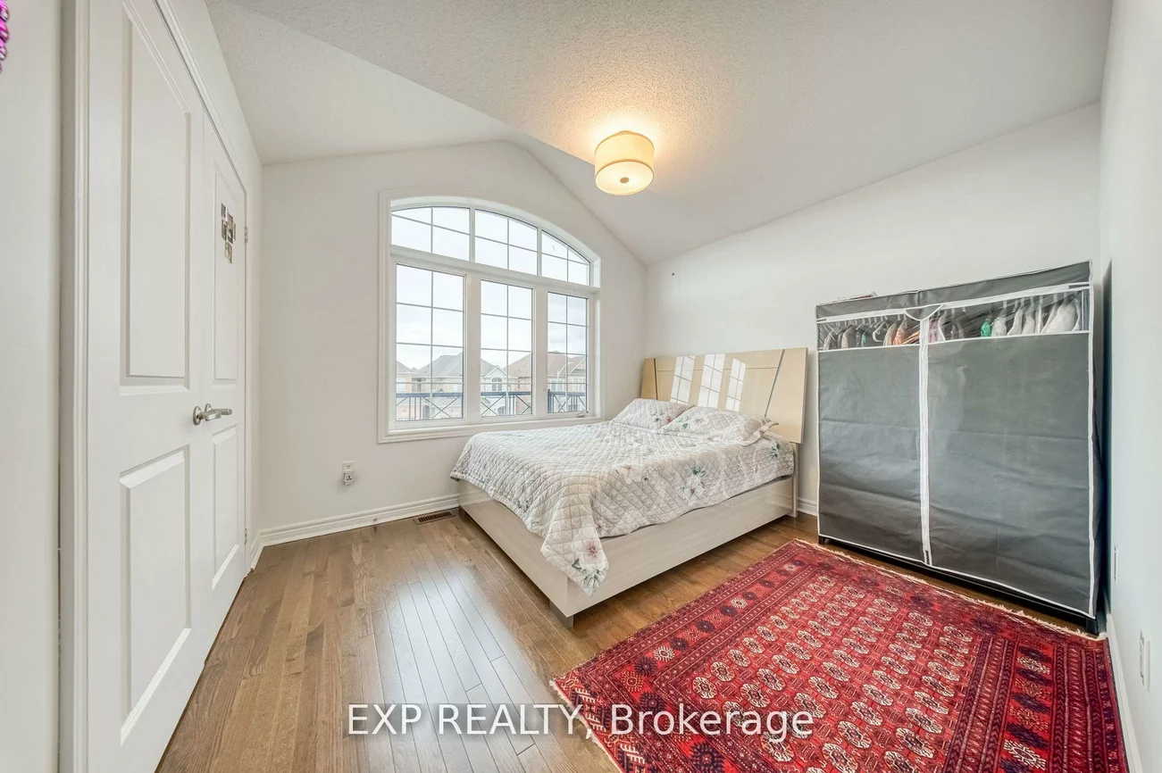 166, Inverness, Bradford, Bradford West Gwillimbury