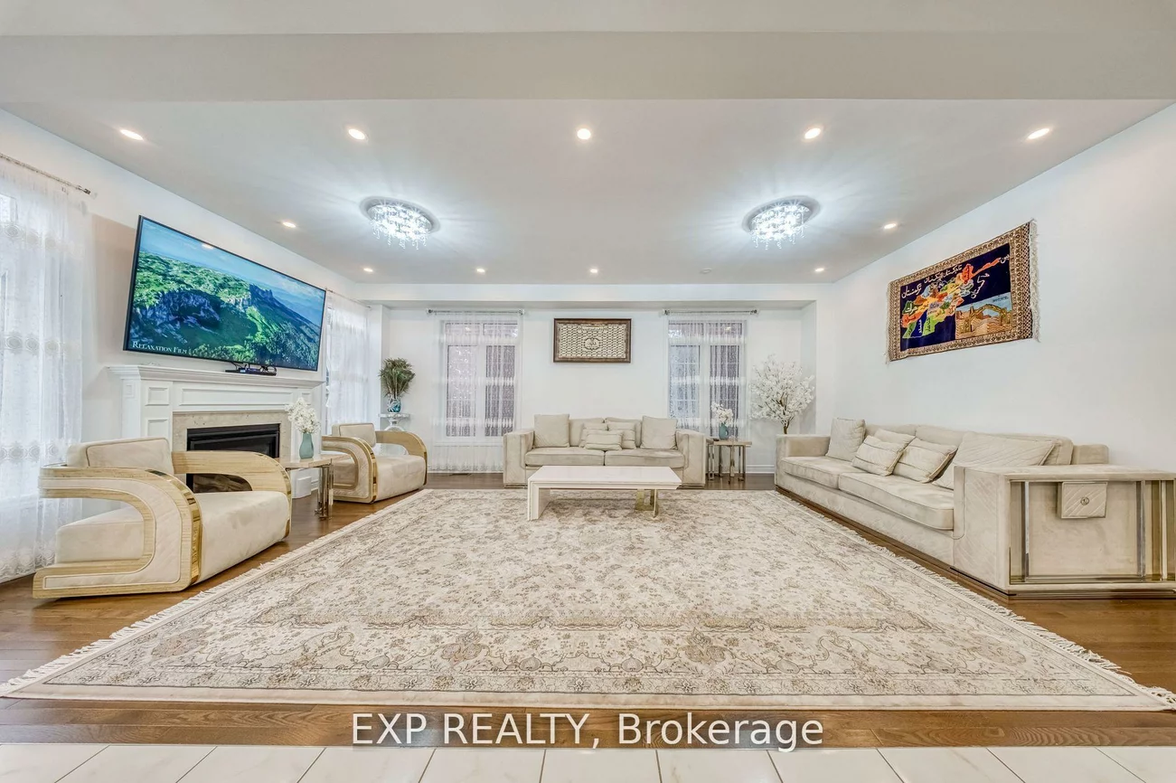 166, Inverness, Bradford, Bradford West Gwillimbury