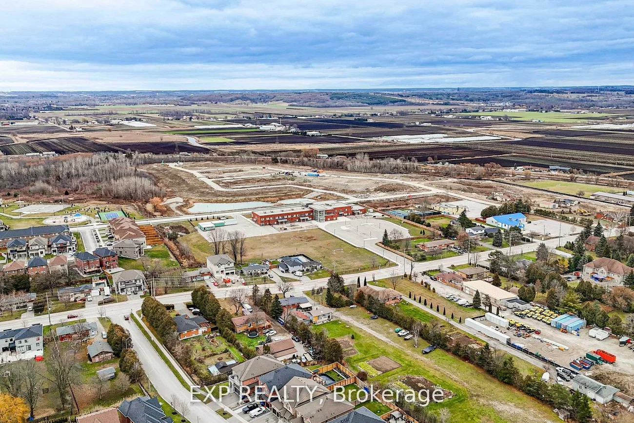 166, Inverness, Bradford, Bradford West Gwillimbury