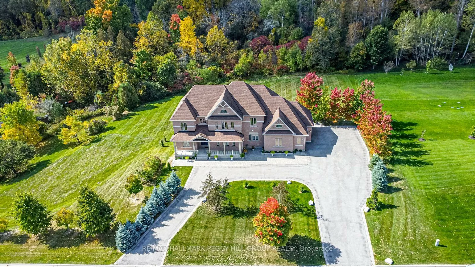 102, Pine Hill, Bradford, Bradford West Gwillimbury