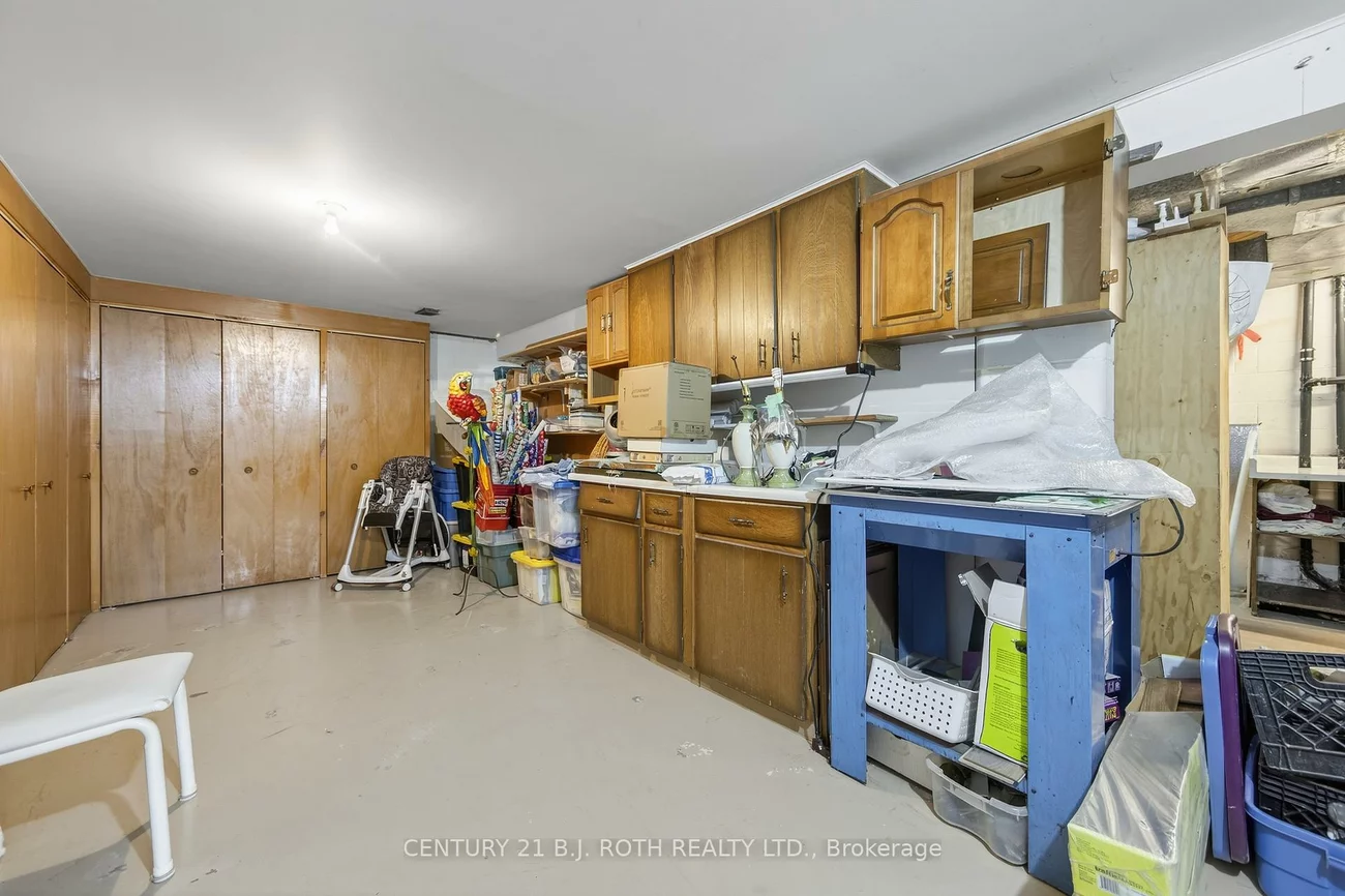 212, Church, Bradford, Bradford West Gwillimbury