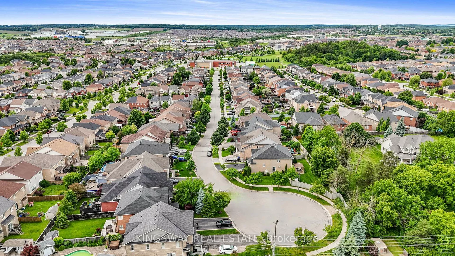 61, Milligan, Bradford, Bradford West Gwillimbury