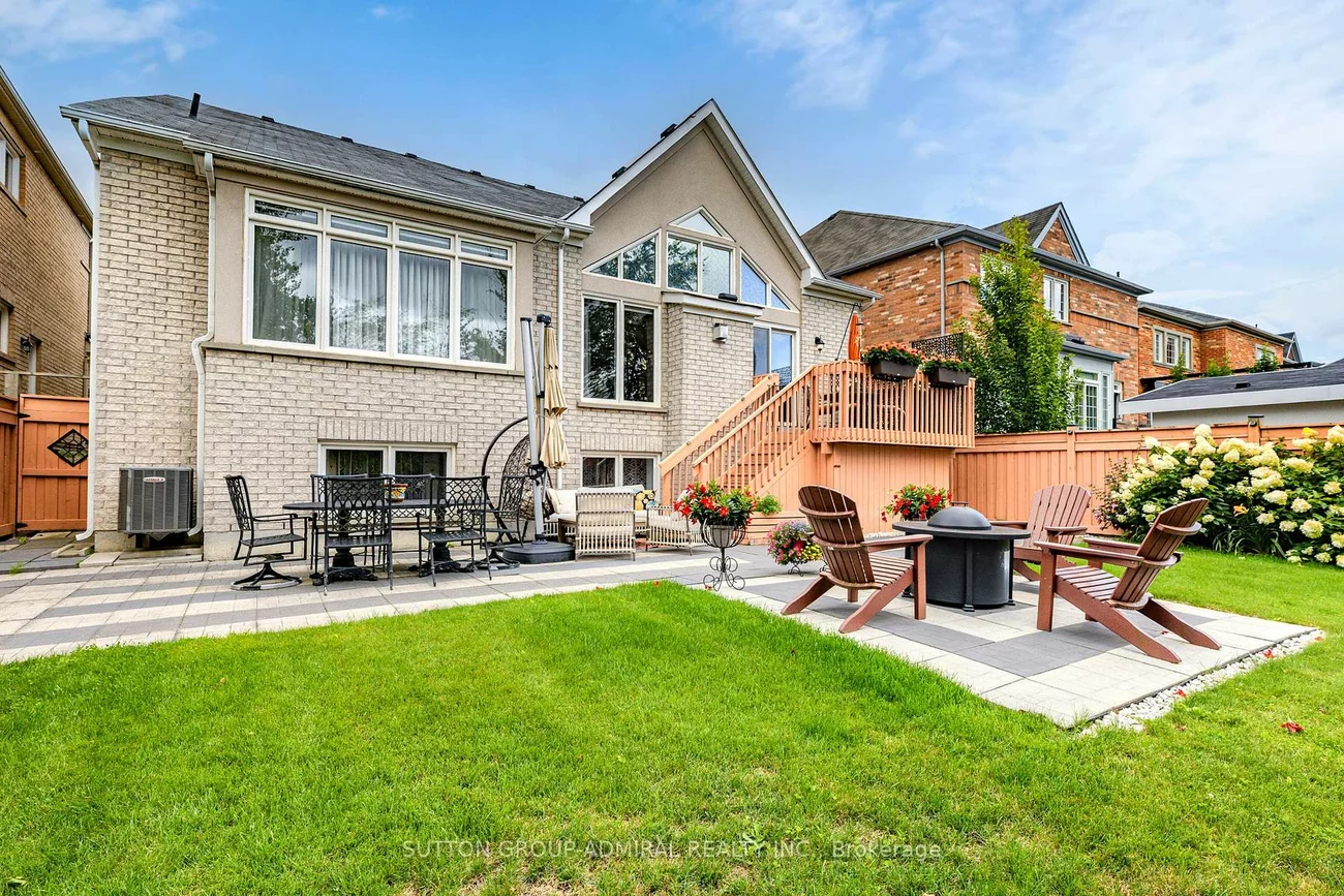 62, Waterton, Bradford, Bradford West Gwillimbury