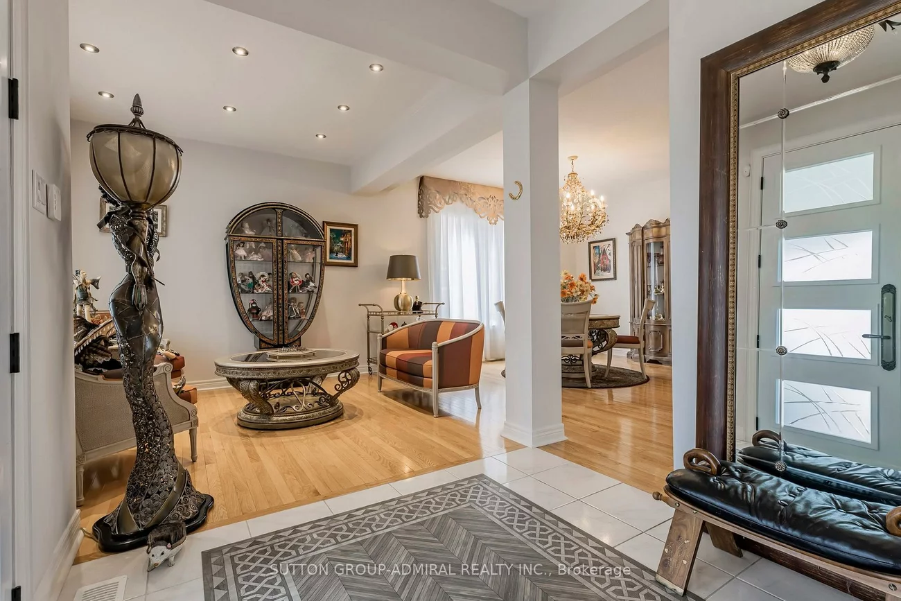 62, Waterton, Bradford, Bradford West Gwillimbury