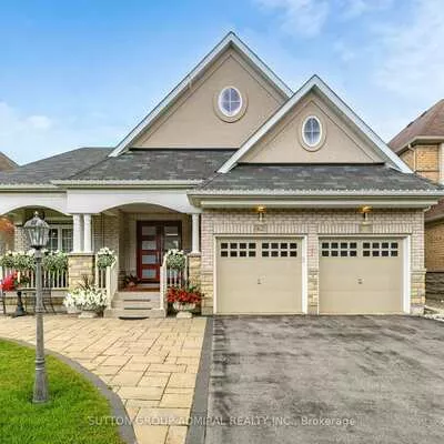 62, Waterton, Bradford, Bradford West Gwillimbury