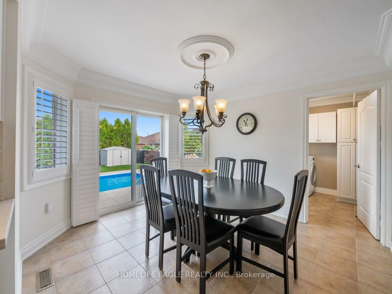 15, Eve, Bradford, Bradford West Gwillimbury