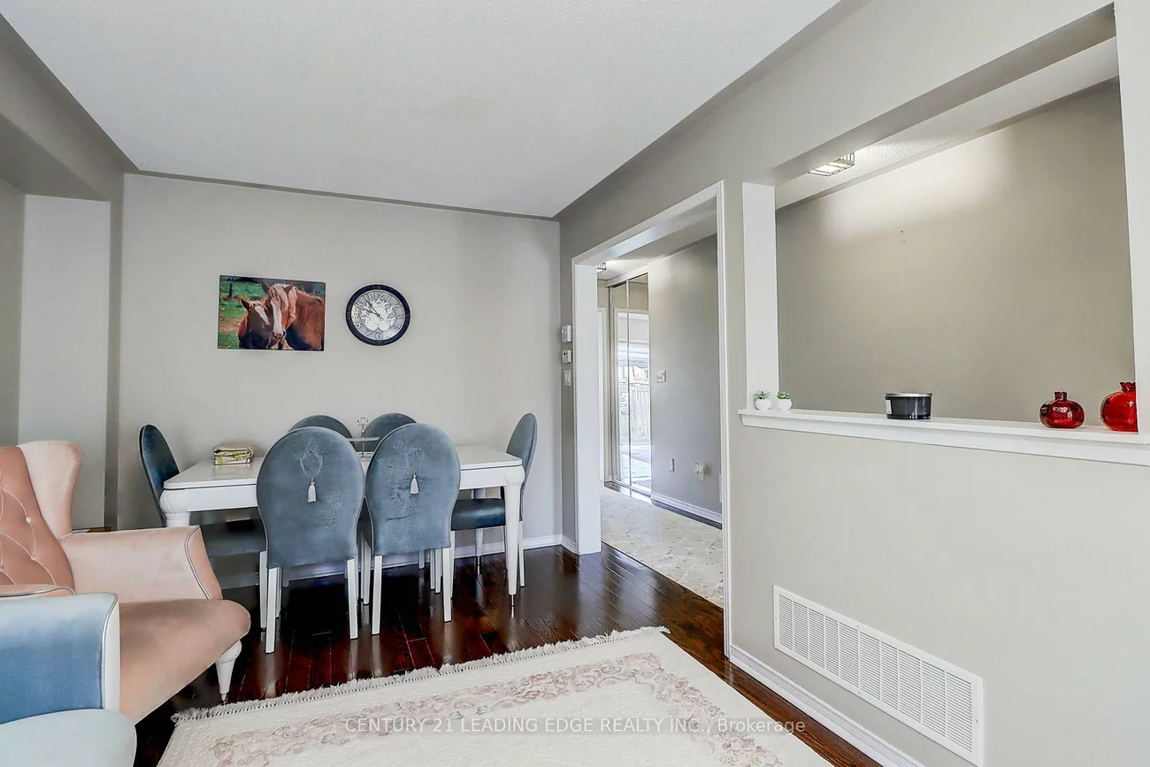 155, Webb, Bradford, Bradford West Gwillimbury