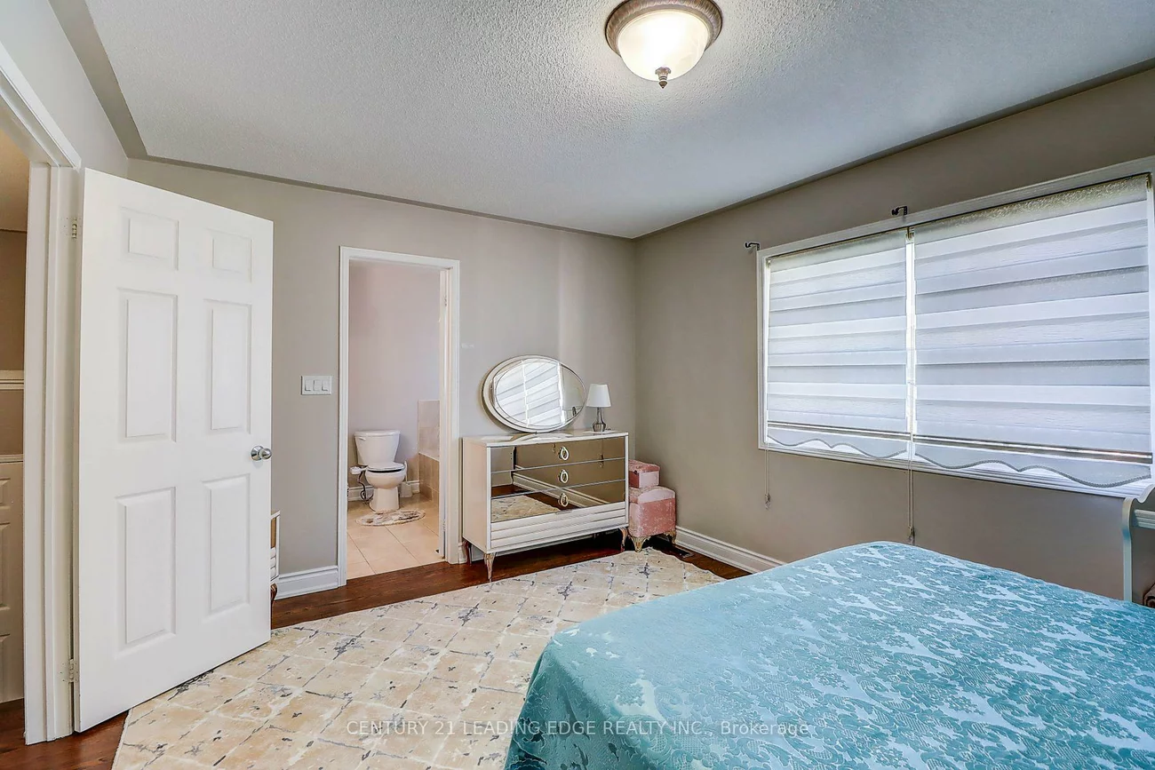 155, Webb, Bradford, Bradford West Gwillimbury