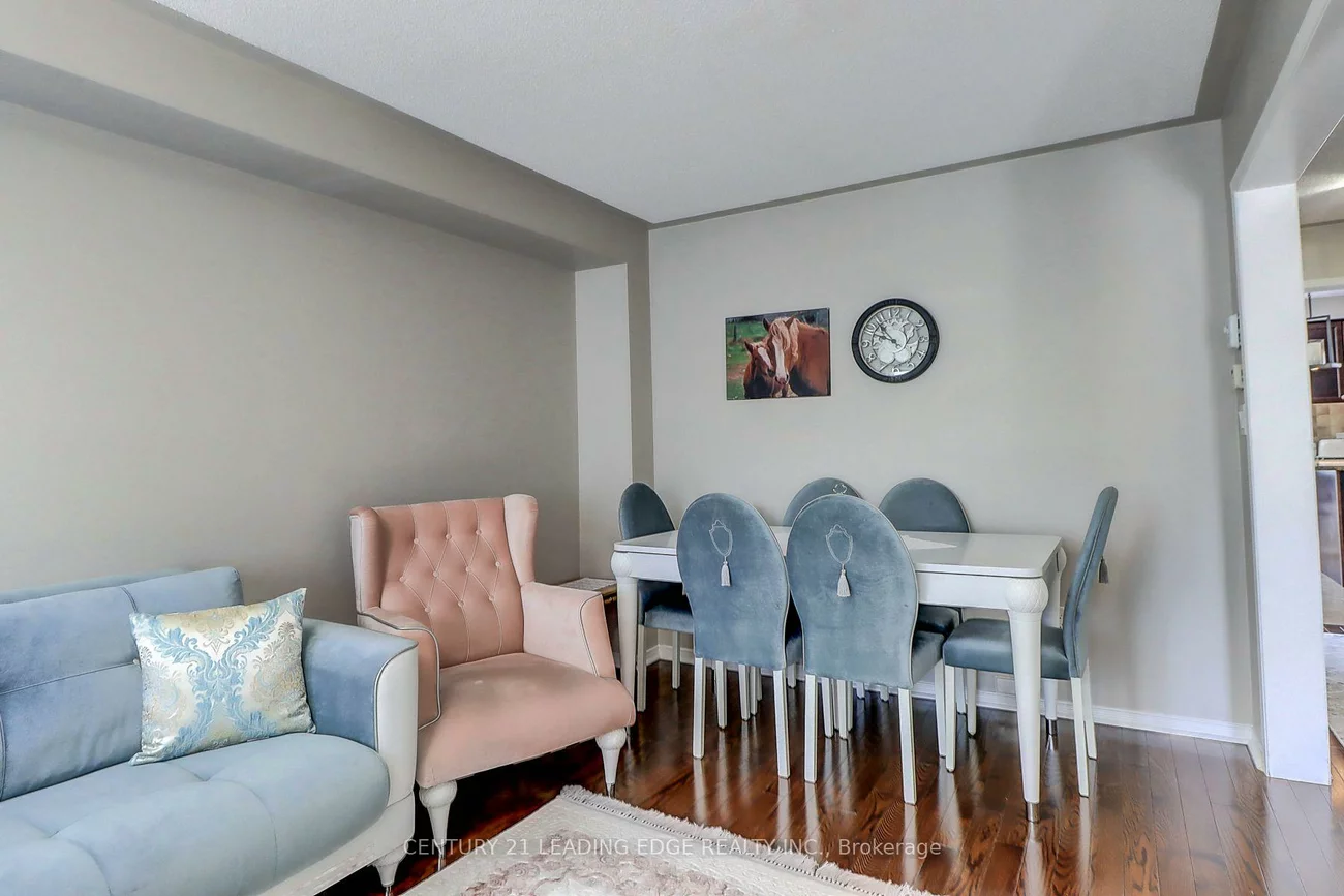 155, Webb, Bradford, Bradford West Gwillimbury