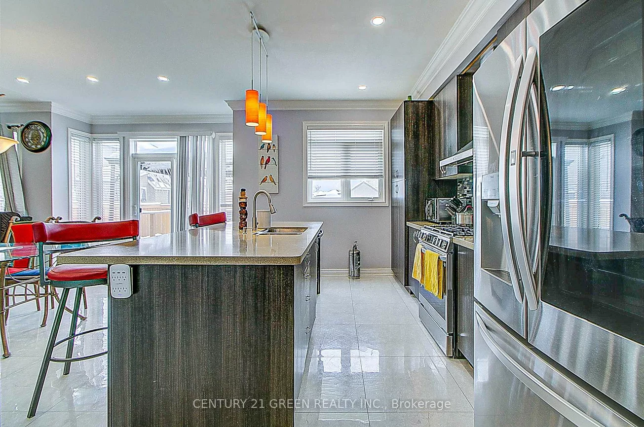 73, Wandering Glider, Bradford, Bradford West Gwillimbury