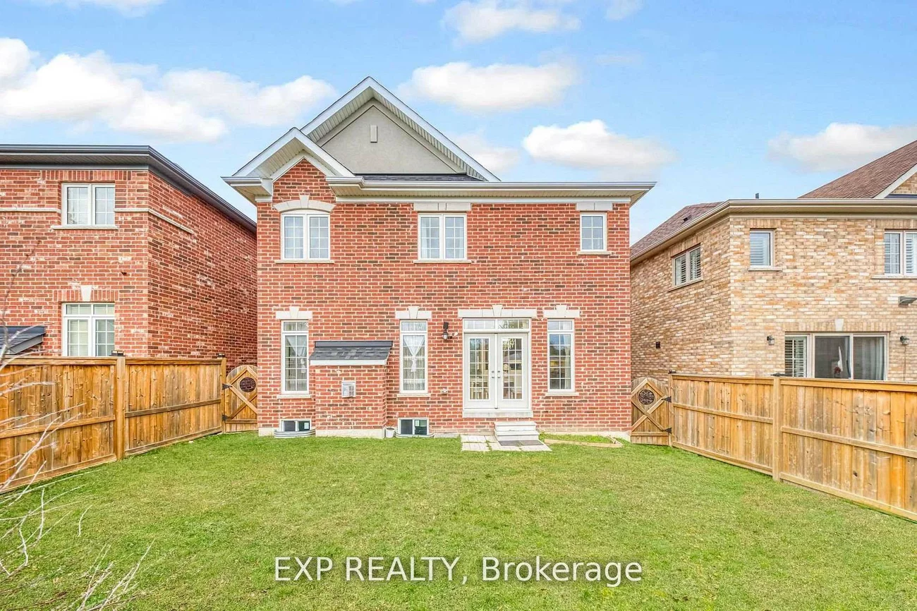 166, Inverness, Bradford, Bradford West Gwillimbury