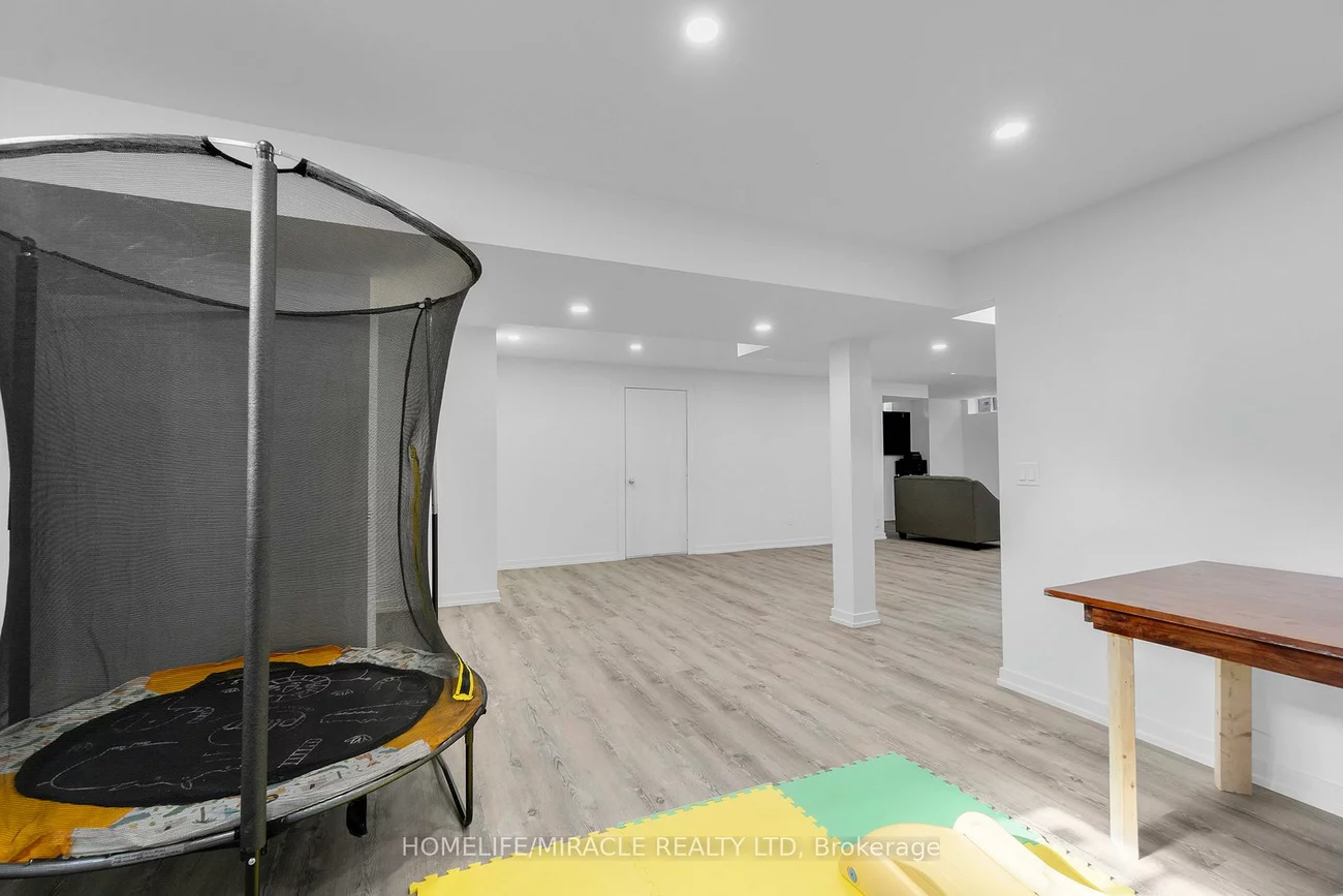 129, Vipond, Bradford, Bradford West Gwillimbury