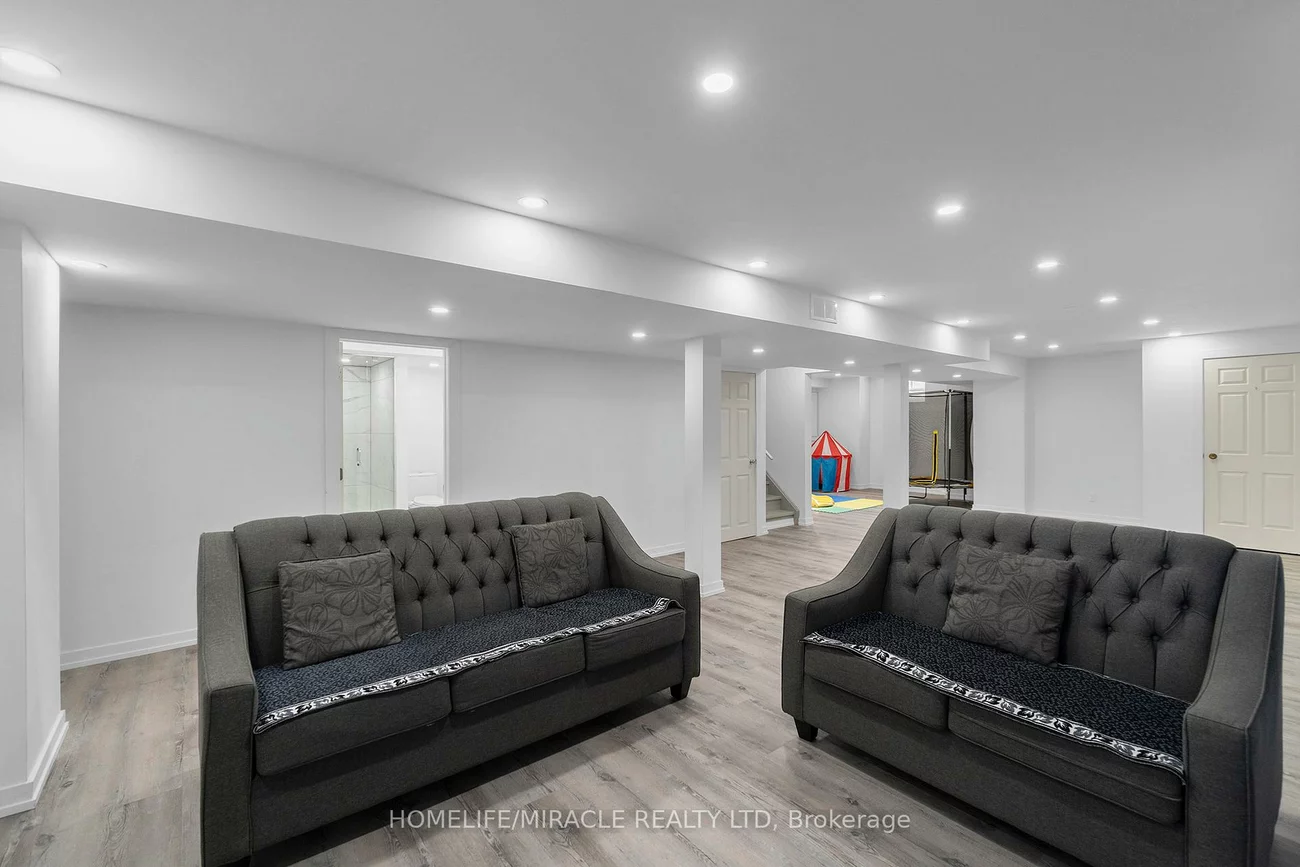 129, Vipond, Bradford, Bradford West Gwillimbury