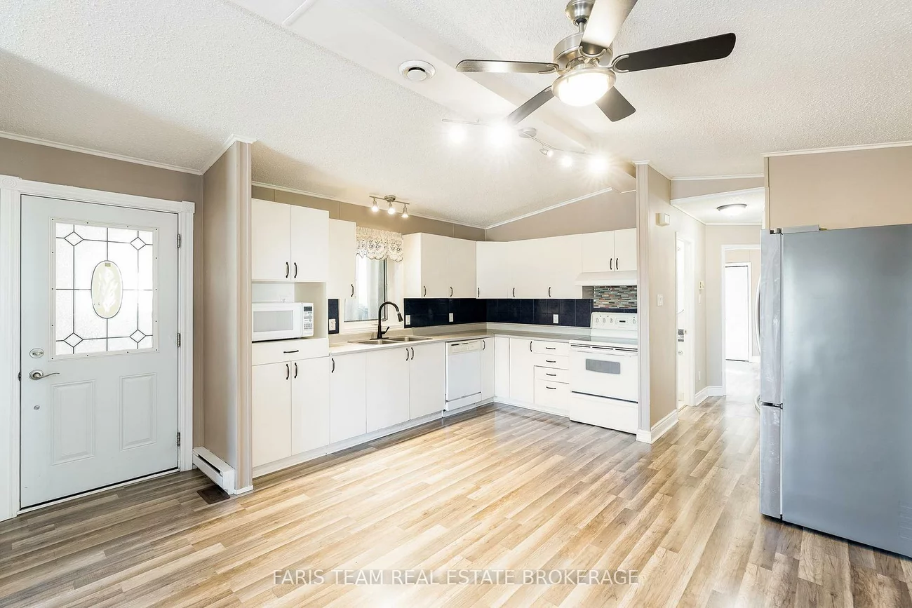 13, Sunrise, Rural Bradford West Gwillimbury, Bradford West Gwillimbury