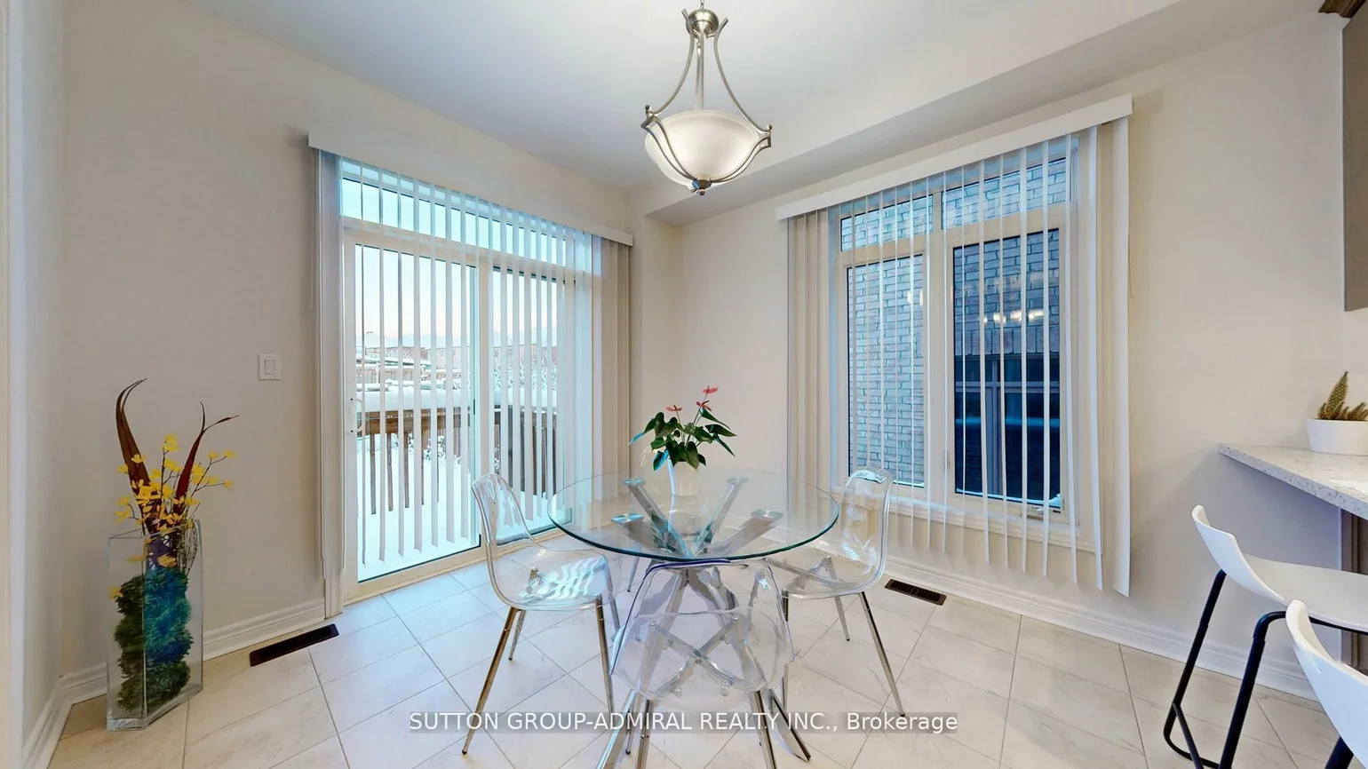 24, Algeo, Bradford, Bradford West Gwillimbury