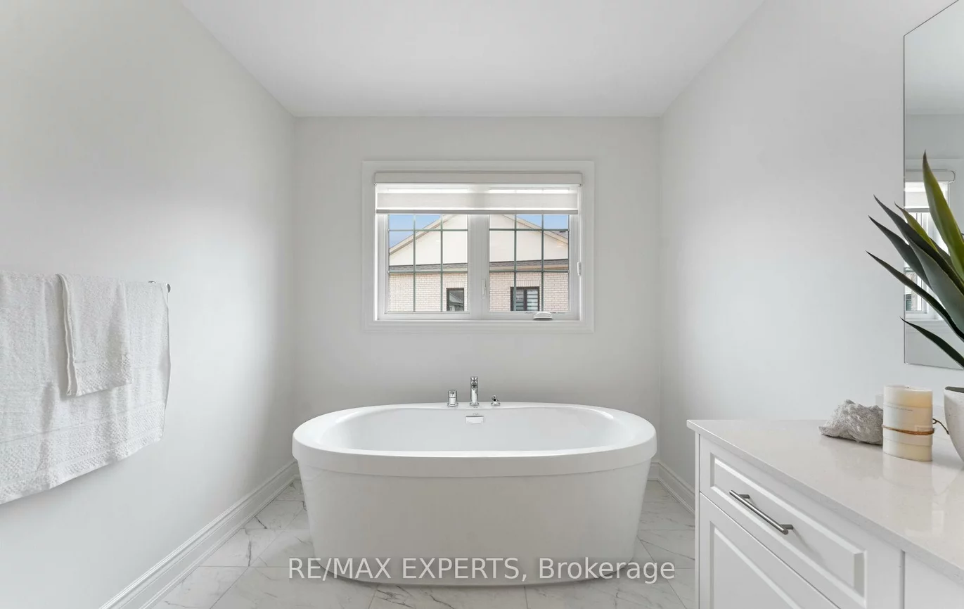 84, Culbert, Bradford, Bradford West Gwillimbury