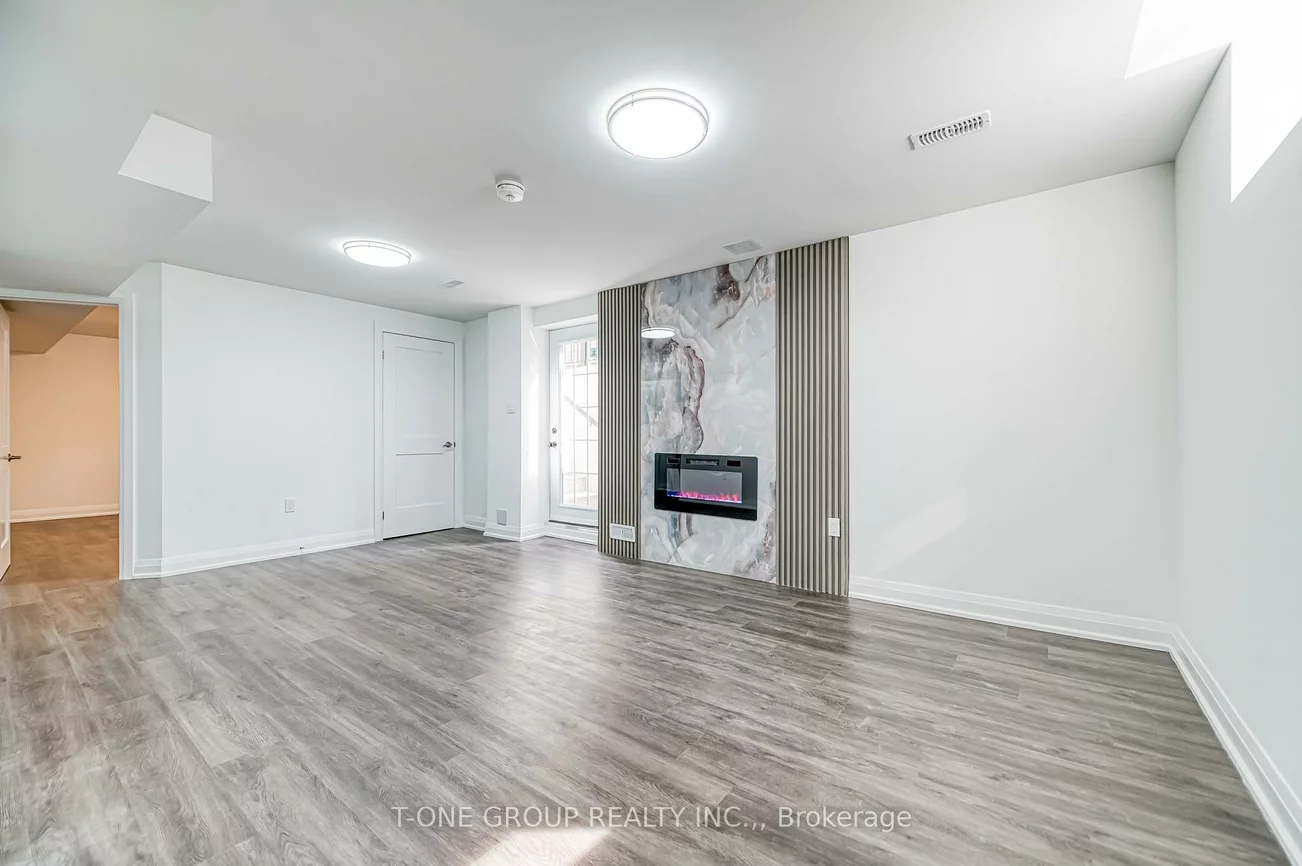 11, Saint, Bradford, Bradford West Gwillimbury