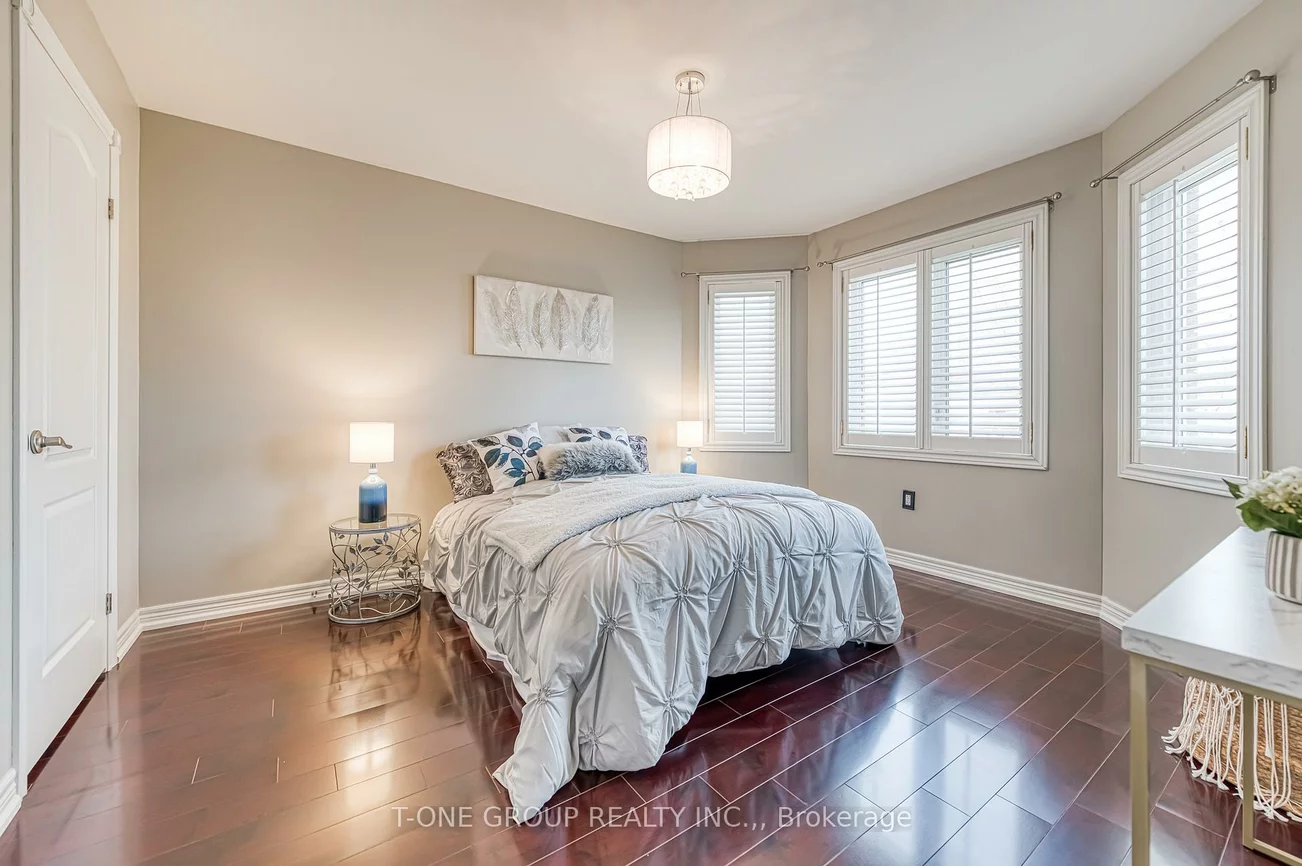 11, Saint, Bradford, Bradford West Gwillimbury