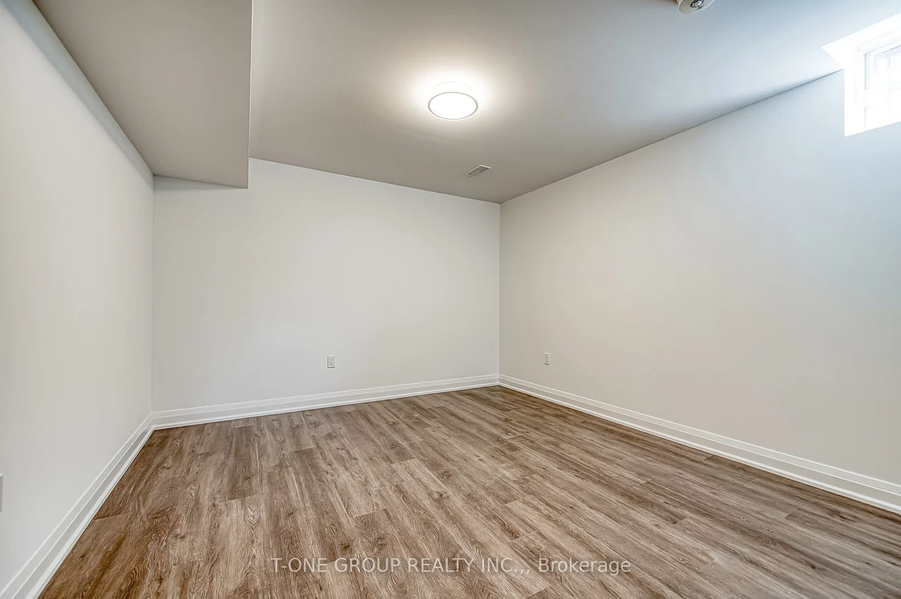 11, Saint, Bradford, Bradford West Gwillimbury