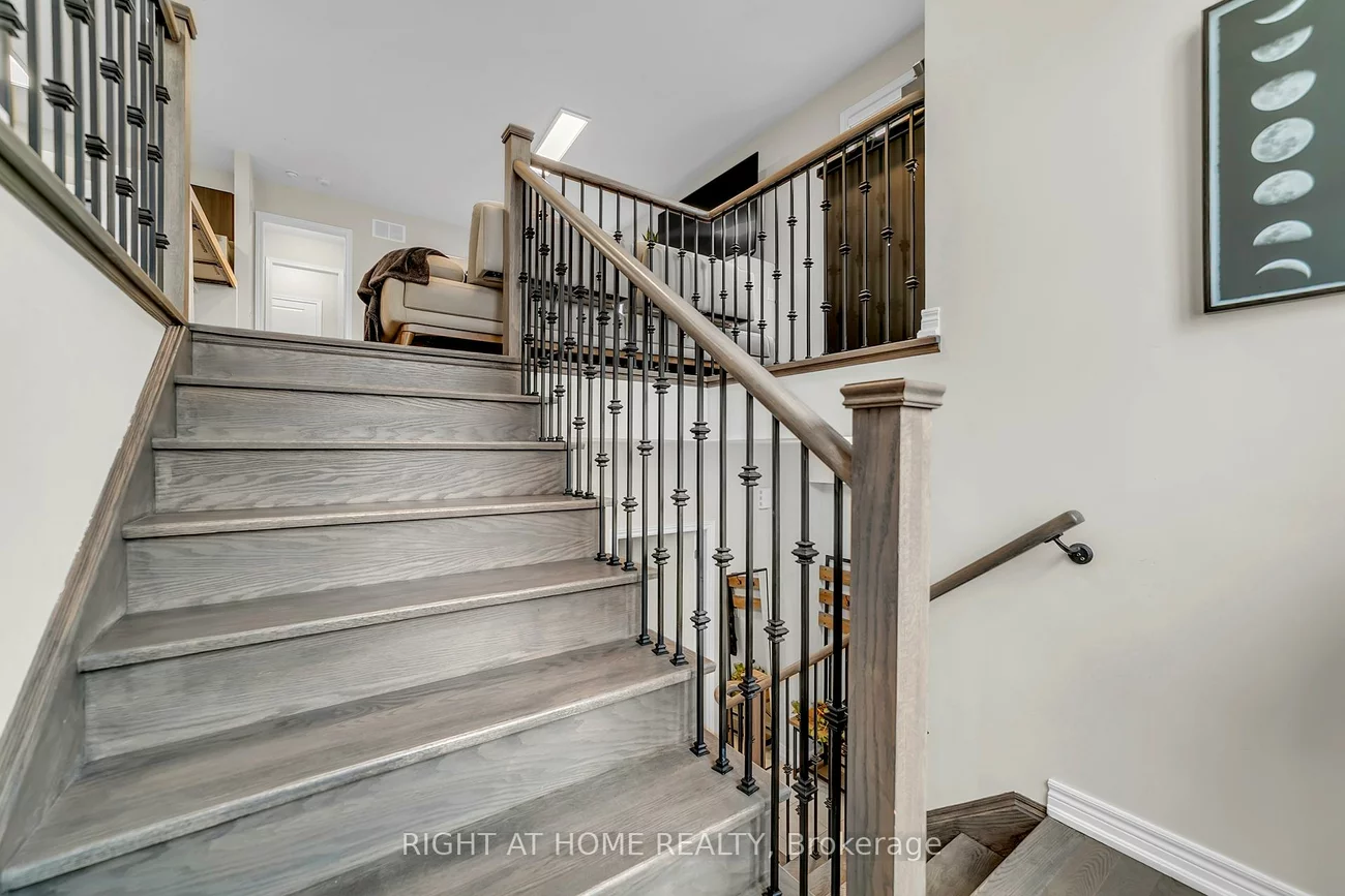 126, Blackwell, Bradford, Bradford West Gwillimbury