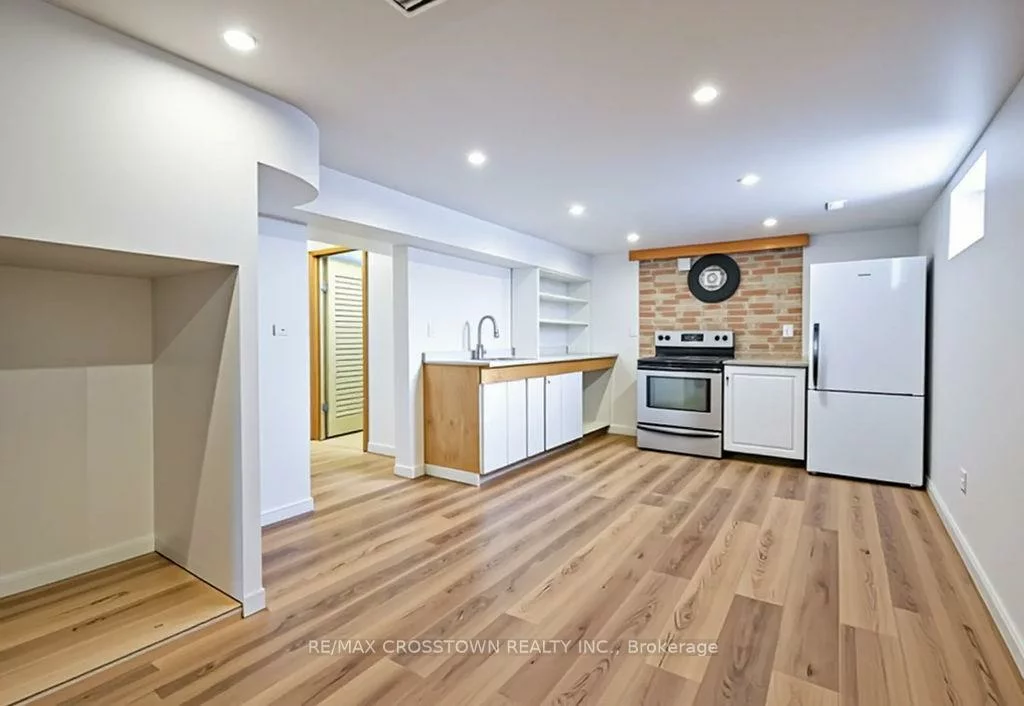 41, James, Bradford, Bradford West Gwillimbury