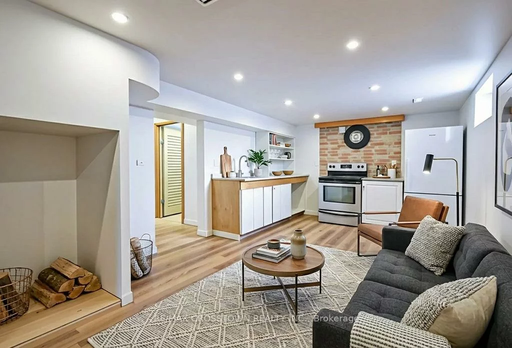 41, James, Bradford, Bradford West Gwillimbury