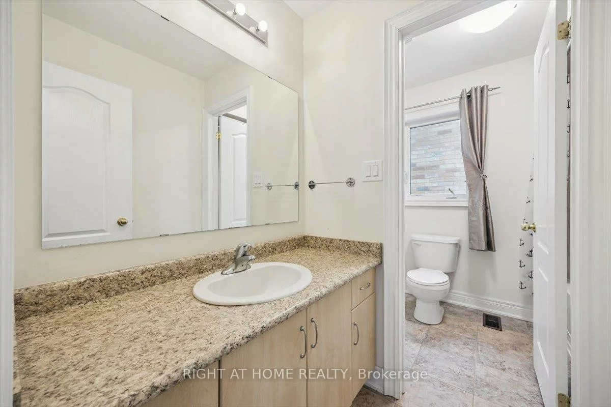 166, Gardiner, Bradford, Bradford West Gwillimbury