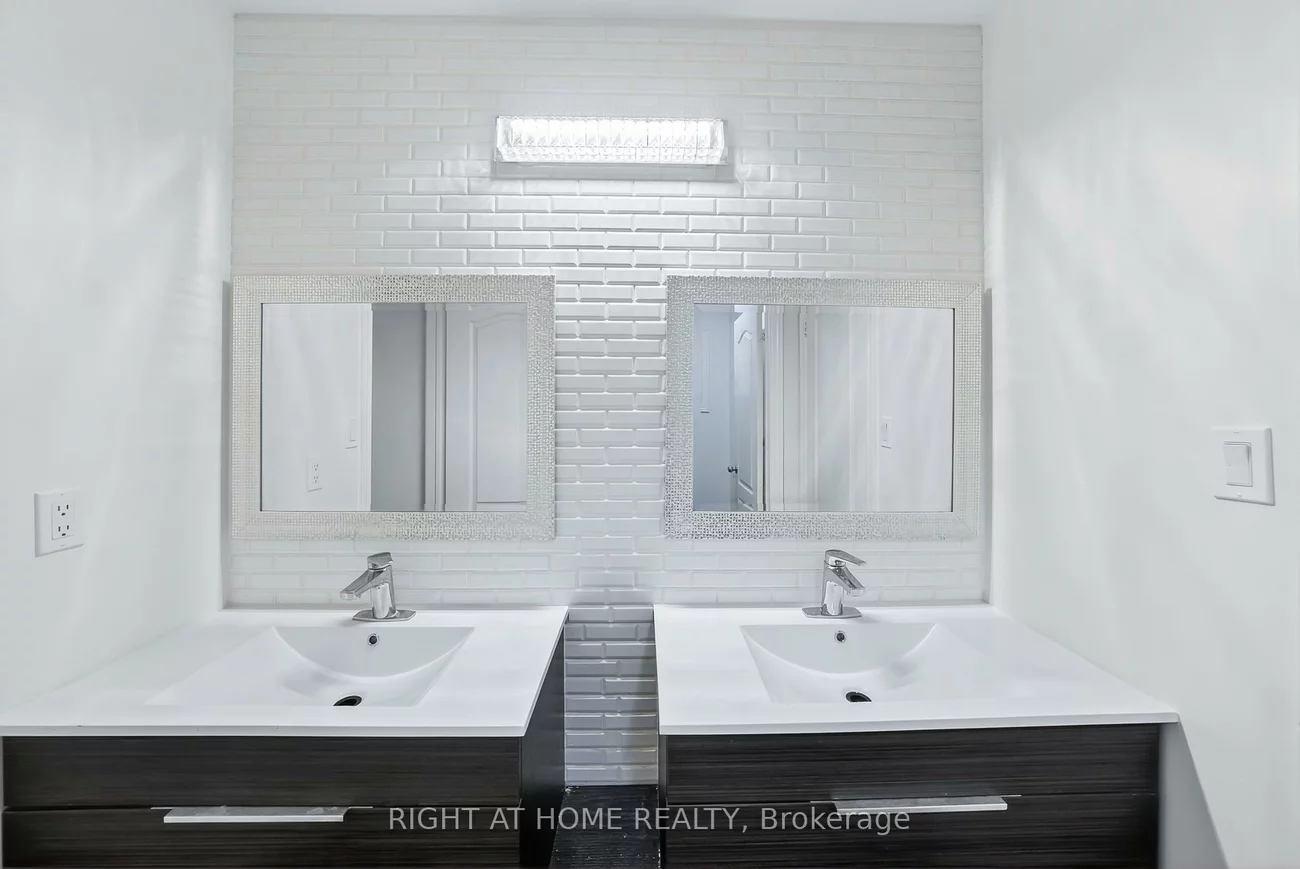 193, Blue Dasher, Bradford, Bradford West Gwillimbury