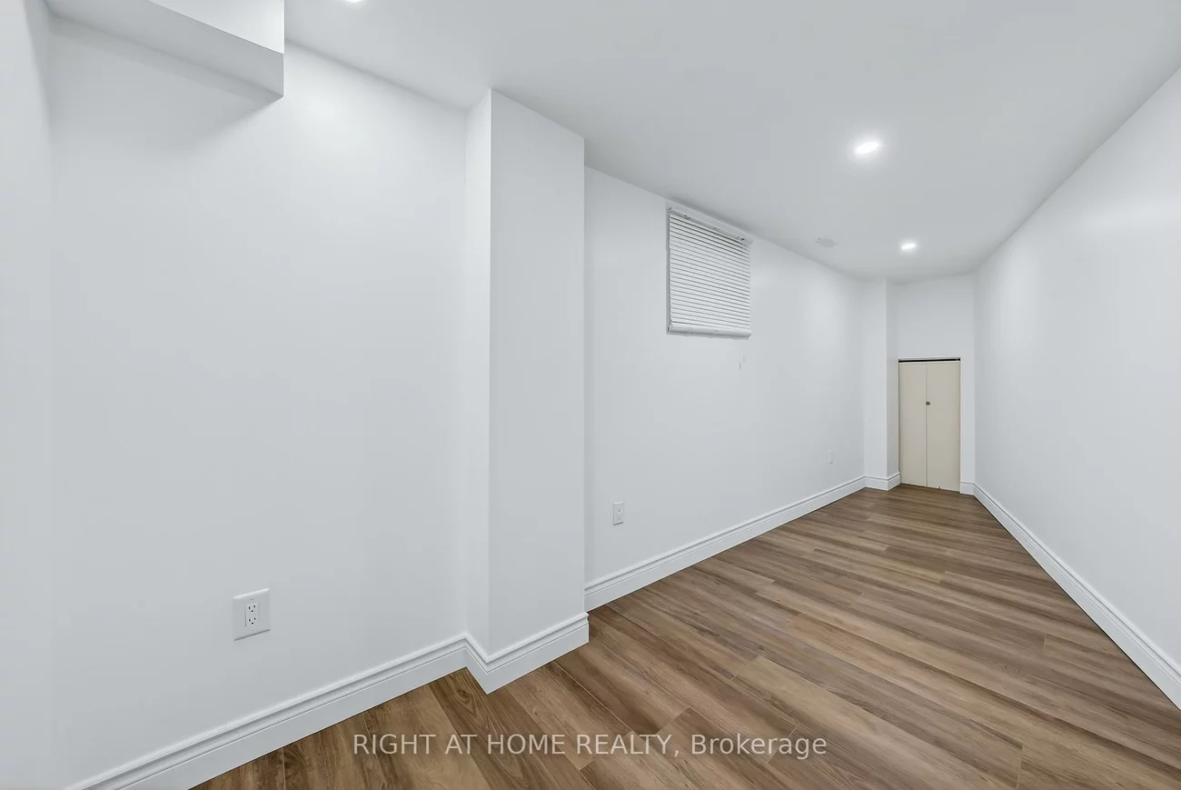 193, Blue Dasher, Bradford, Bradford West Gwillimbury