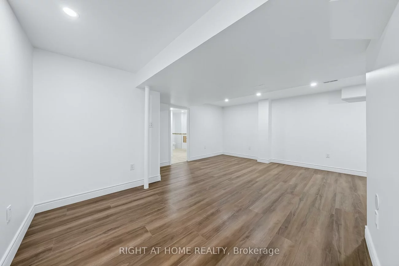 193, Blue Dasher, Bradford, Bradford West Gwillimbury