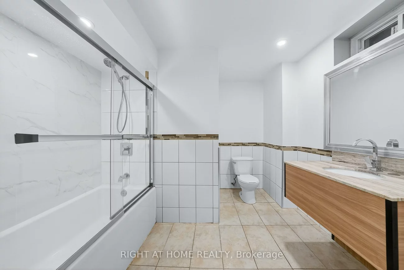 193, Blue Dasher, Bradford, Bradford West Gwillimbury