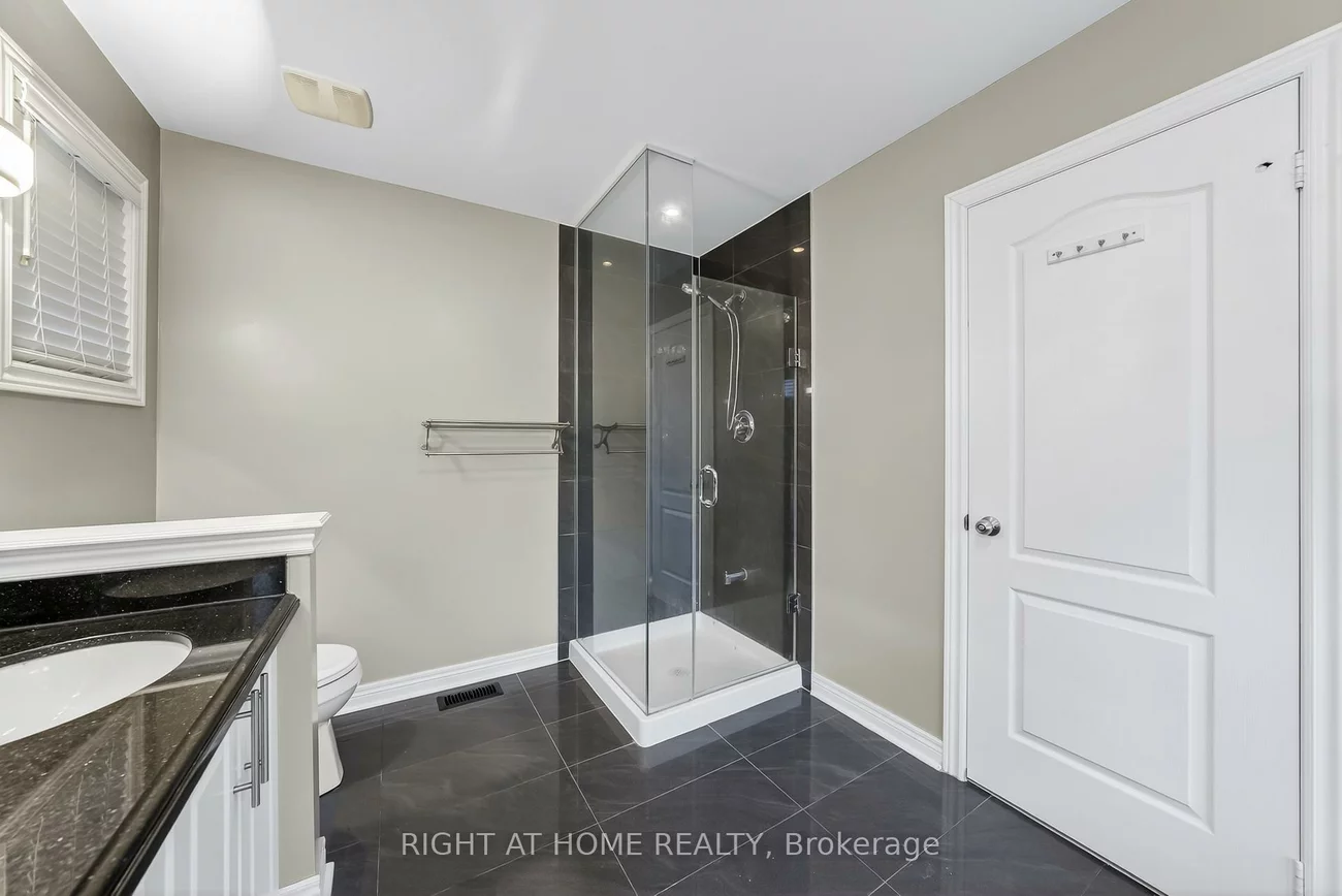 193, Blue Dasher, Bradford, Bradford West Gwillimbury