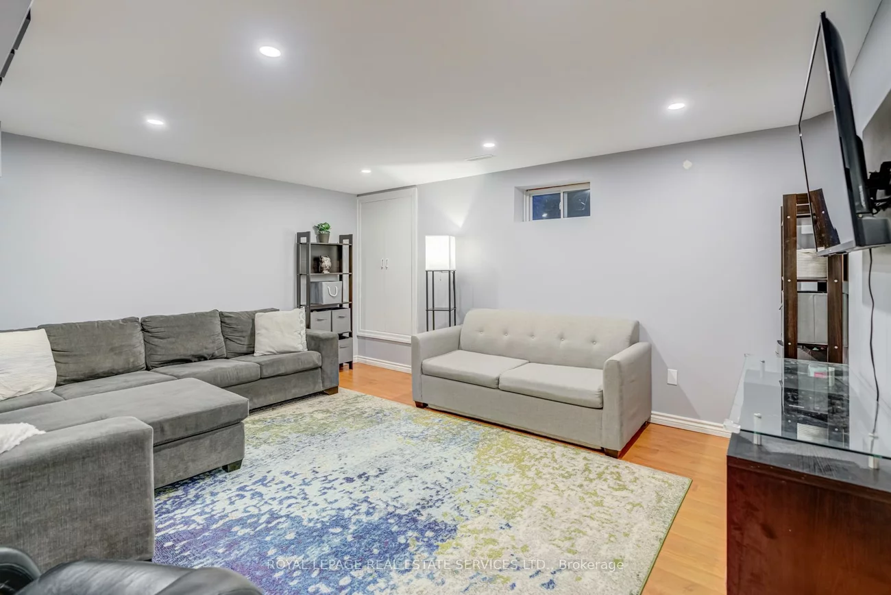 268, Britannia, Bradford, Bradford West Gwillimbury