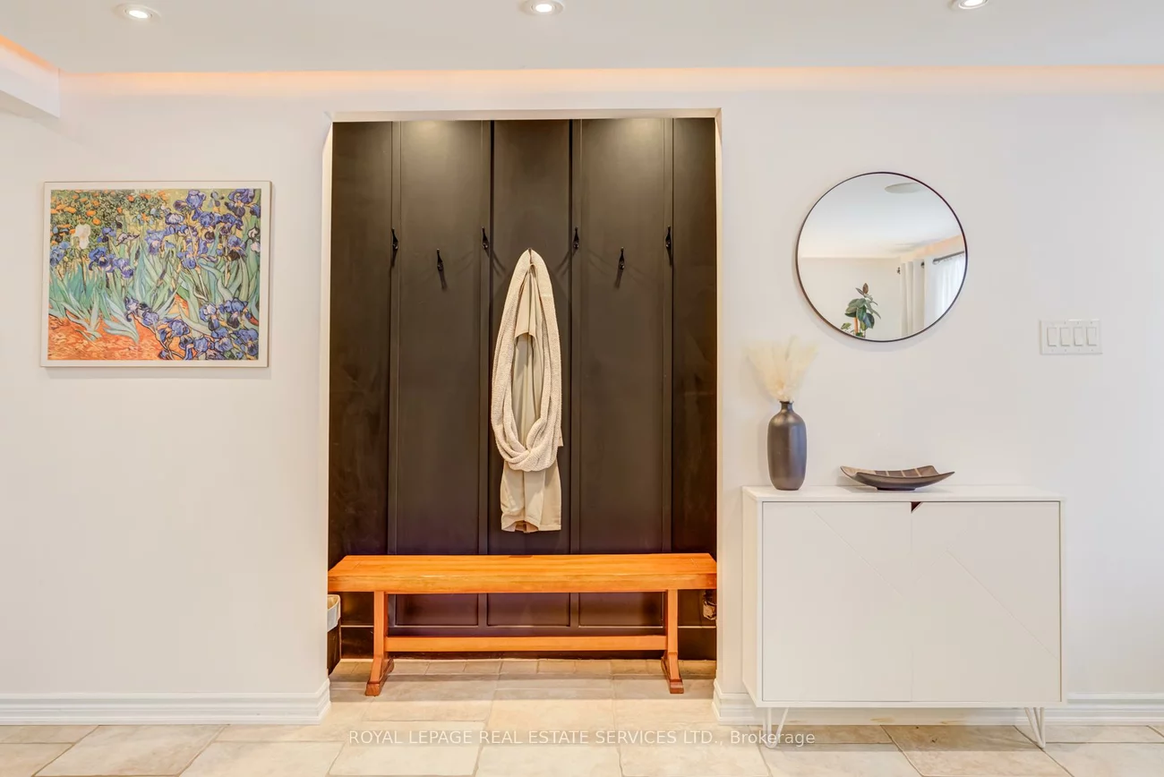 268, Britannia, Bradford, Bradford West Gwillimbury