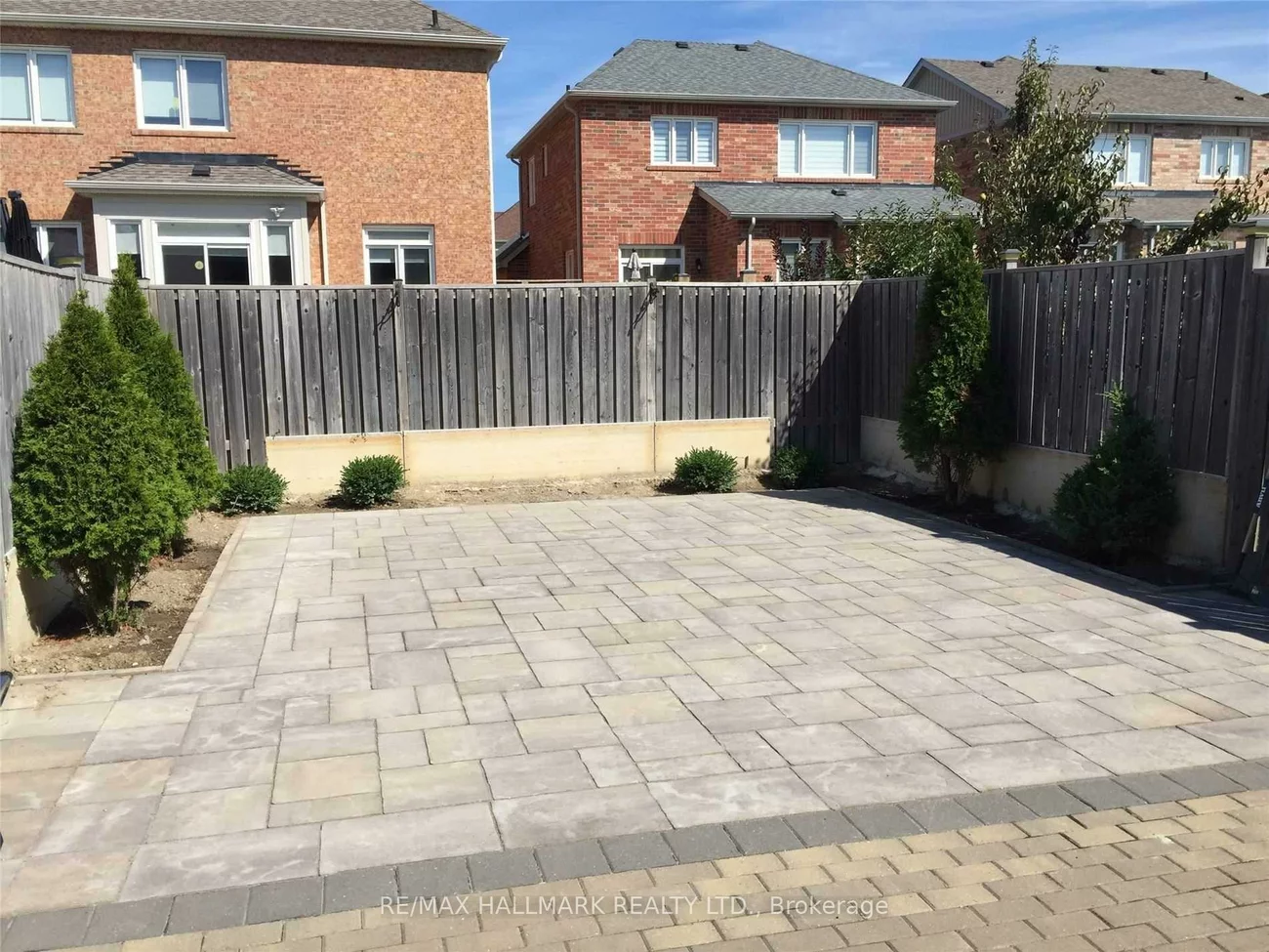 52, Acorn, Bradford, Bradford West Gwillimbury