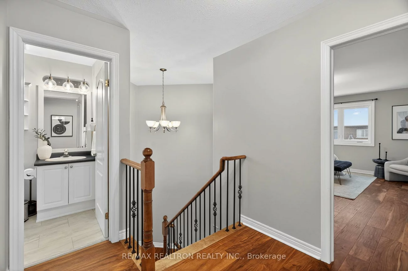 80, Gardiner, Bradford, Bradford West Gwillimbury