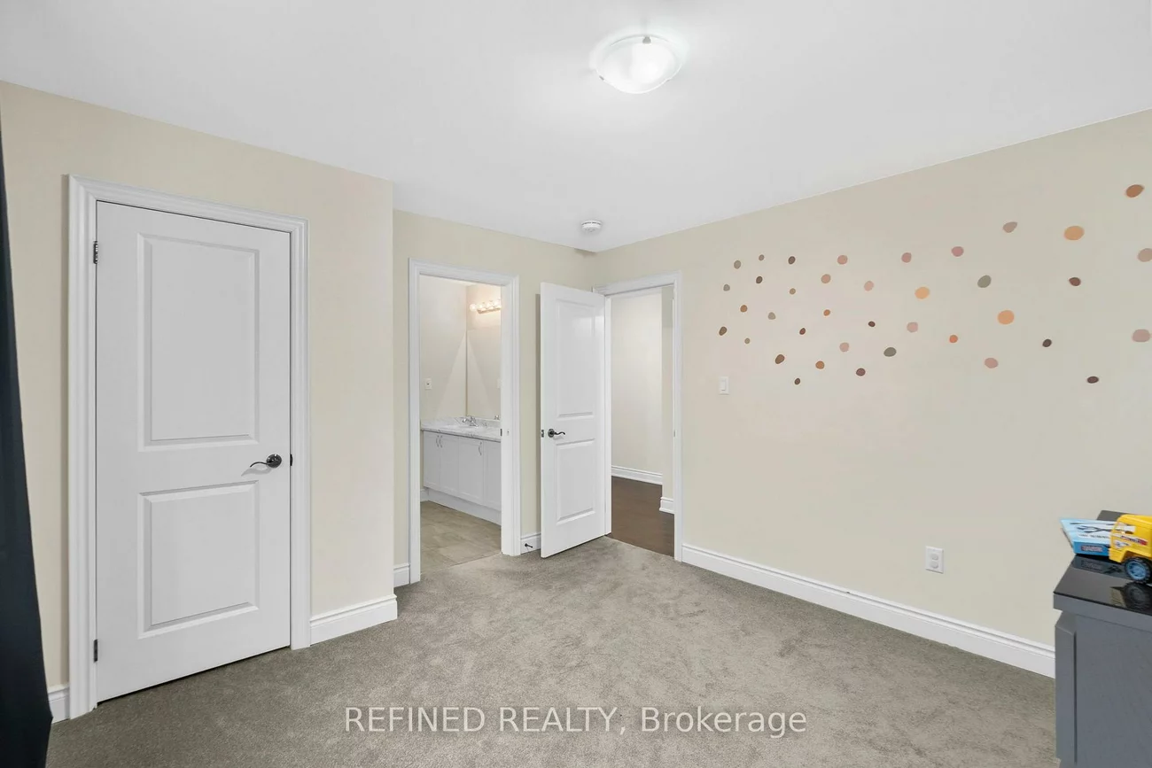 150, Heritage, Bradford, Bradford West Gwillimbury