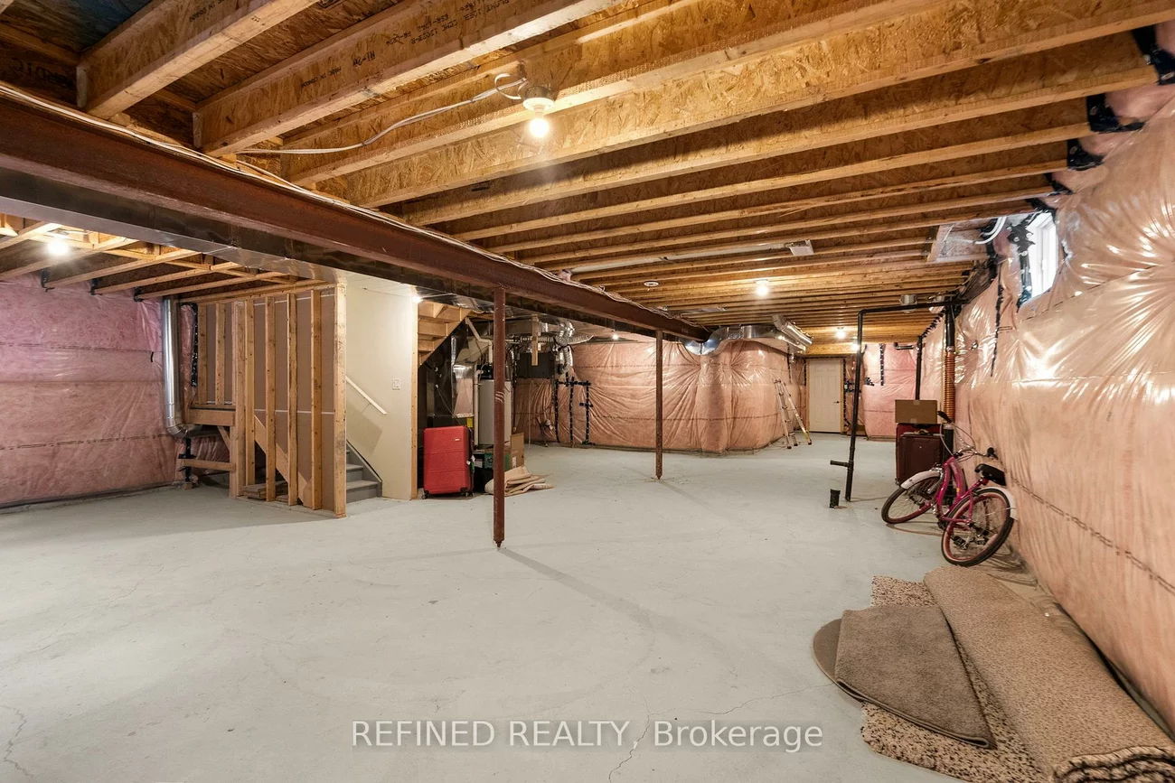 150, Heritage, Bradford, Bradford West Gwillimbury