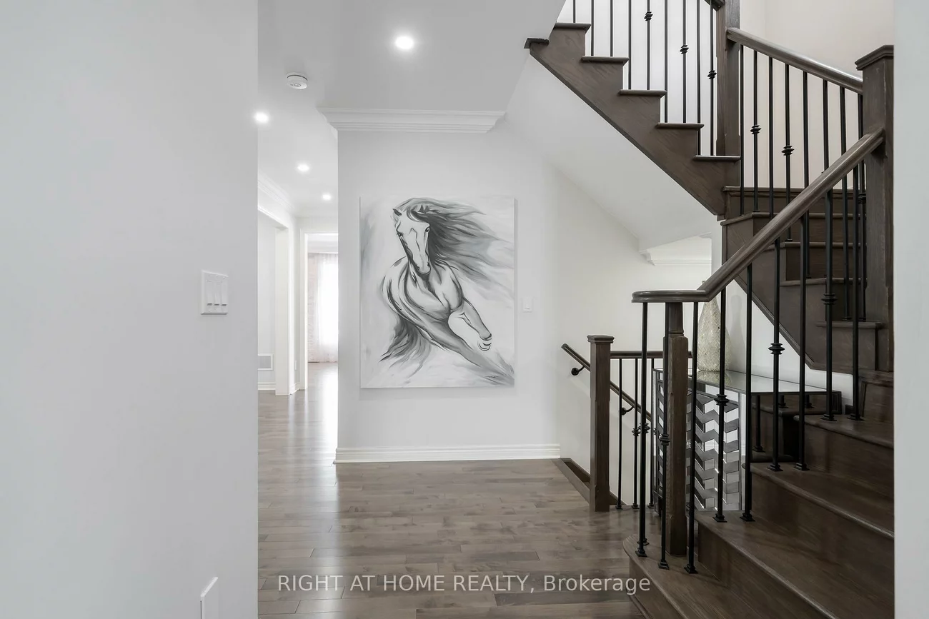 12, Tupling, Bradford, Bradford West Gwillimbury