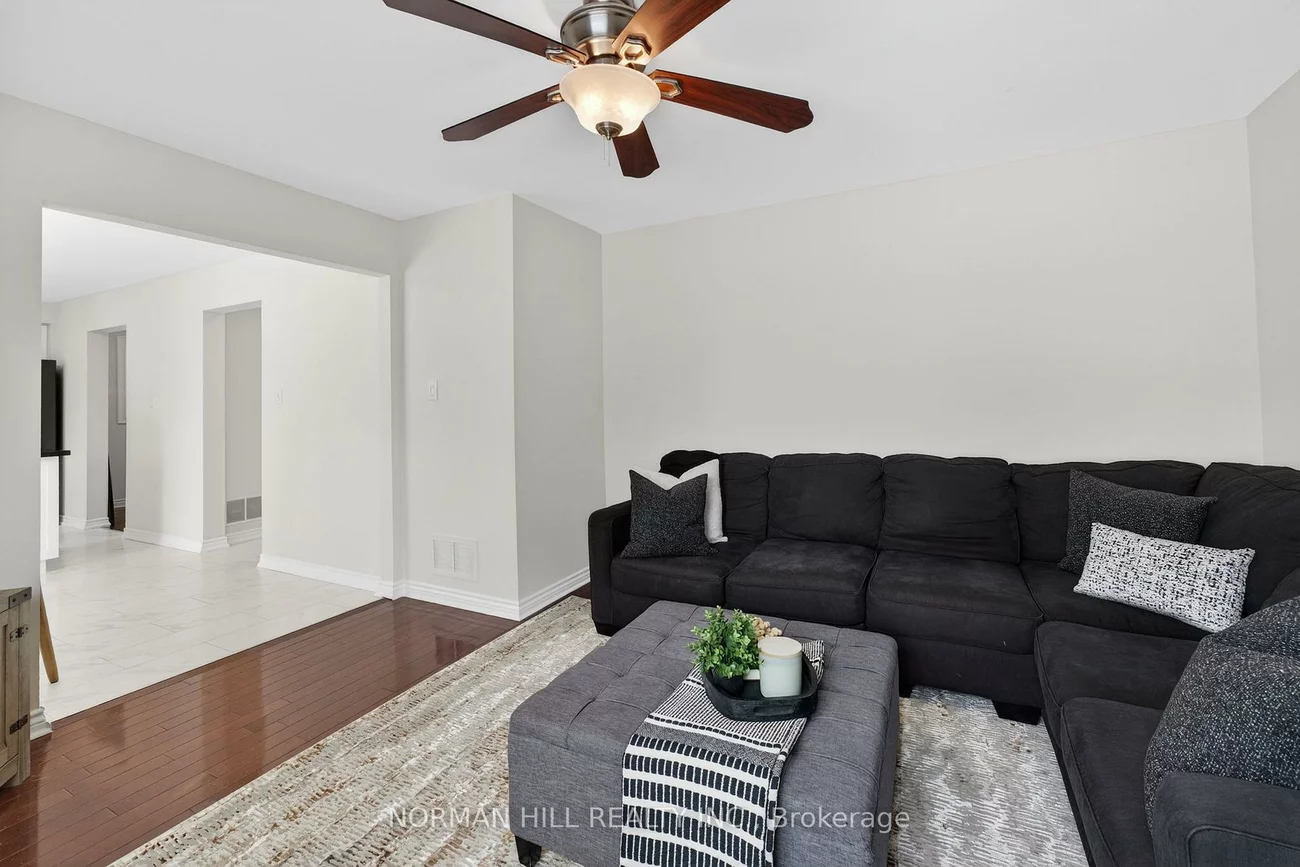 25, Buce, Bradford, Bradford West Gwillimbury