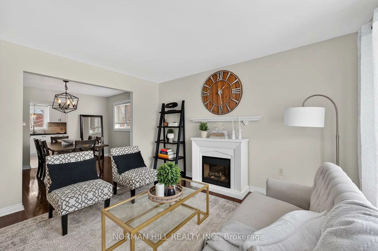 25, Buce, Bradford, Bradford West Gwillimbury