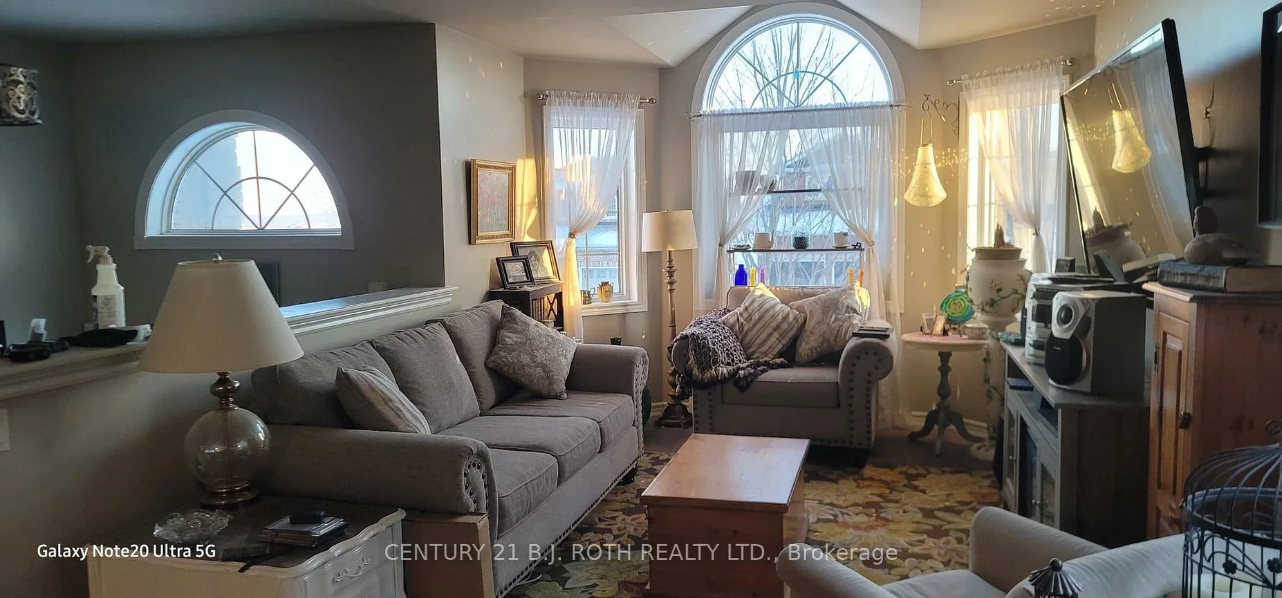 119, Metcalfe, Bradford, Bradford West Gwillimbury