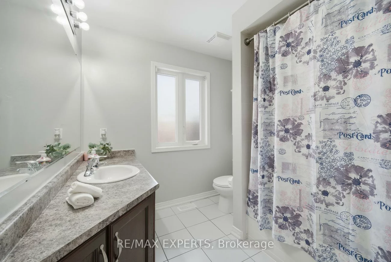 43, Carter, Bradford, Bradford West Gwillimbury