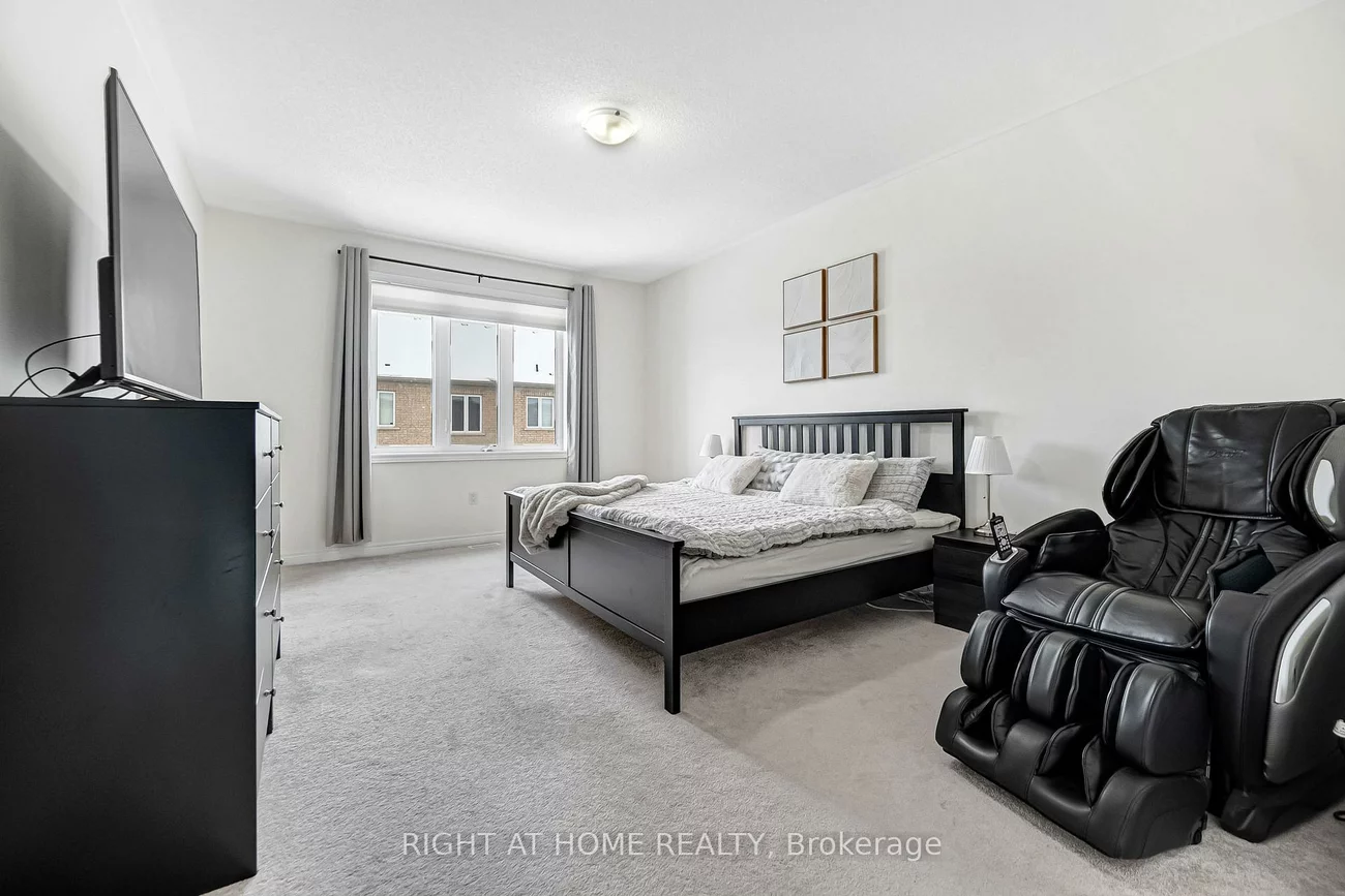 52, Veterans, Bradford, Bradford West Gwillimbury