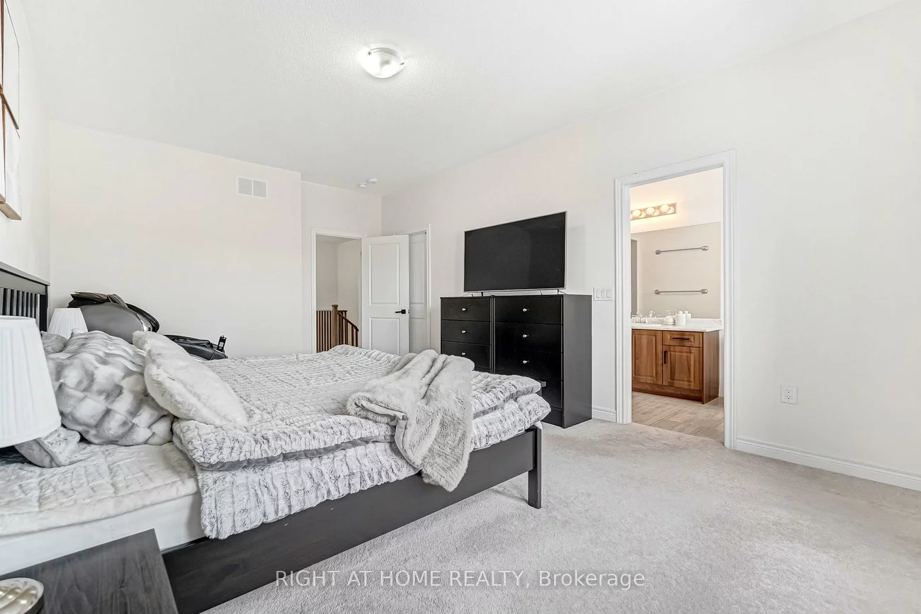 52, Veterans, Bradford, Bradford West Gwillimbury